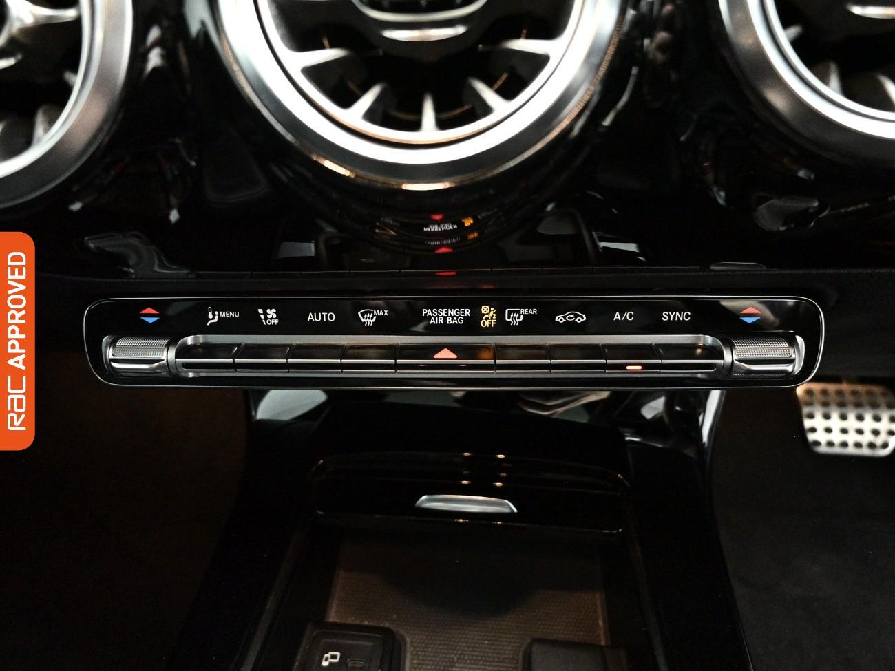 Mercedes-Benz Cla view 22
