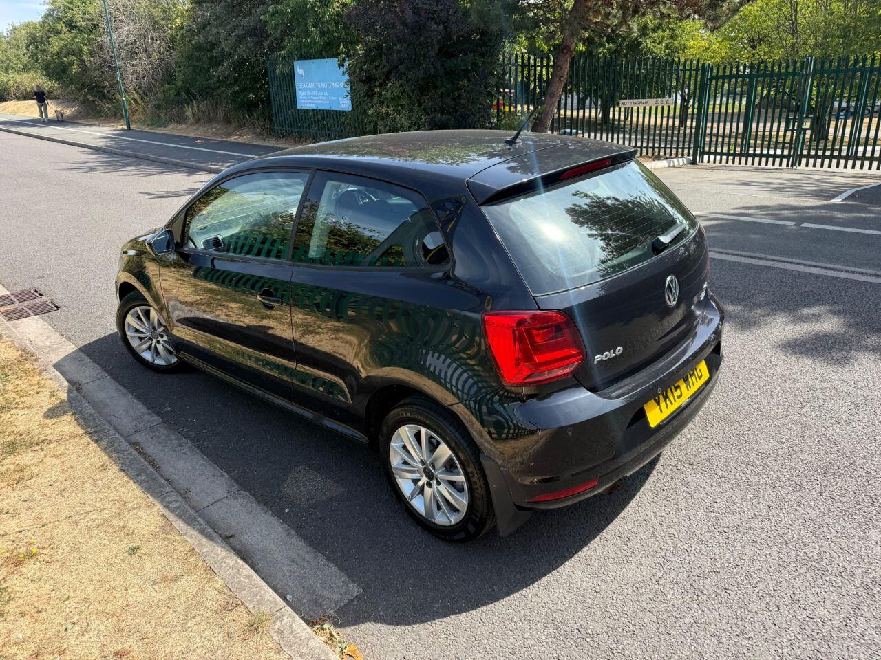 Volkswagen Polo view 8