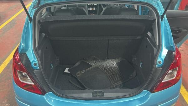 Vauxhall Corsa view 9