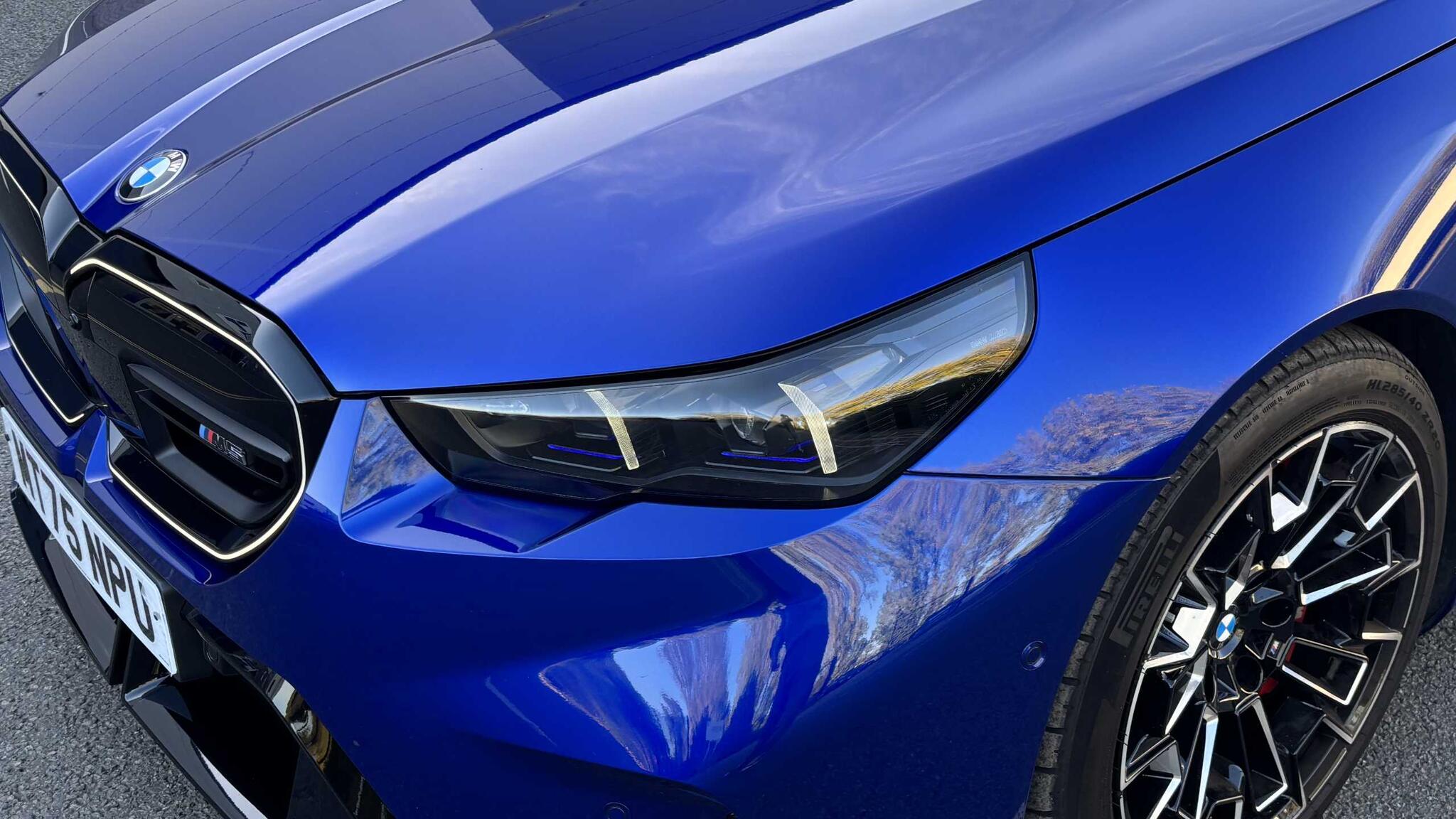 BMW M5 view 36