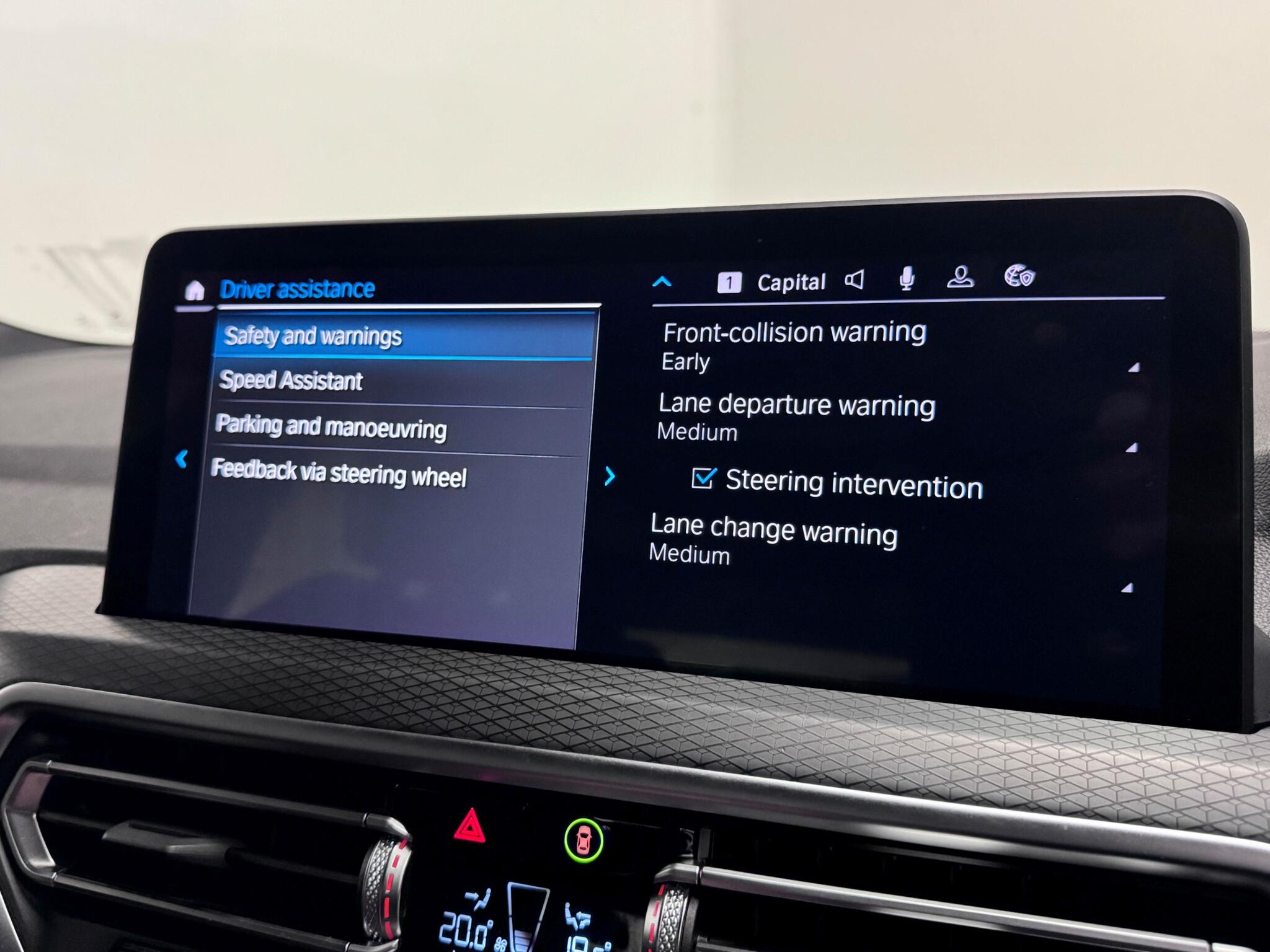 BMW X3 view 49