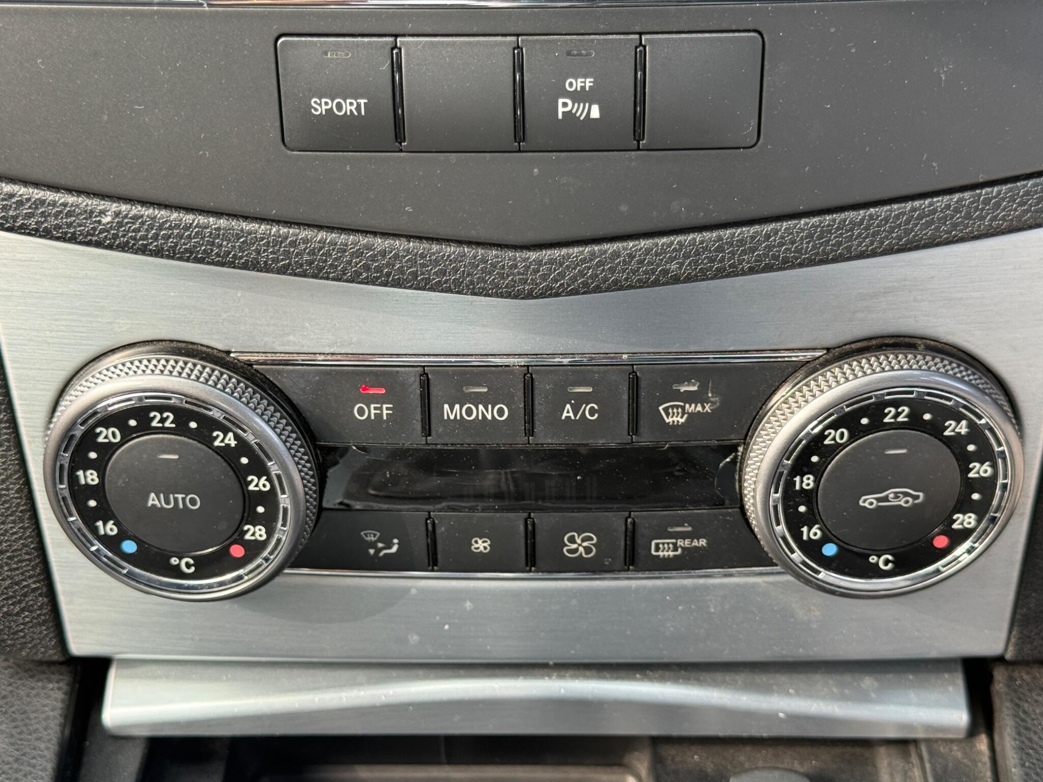 Mercedes-Benz C Class - Image 22