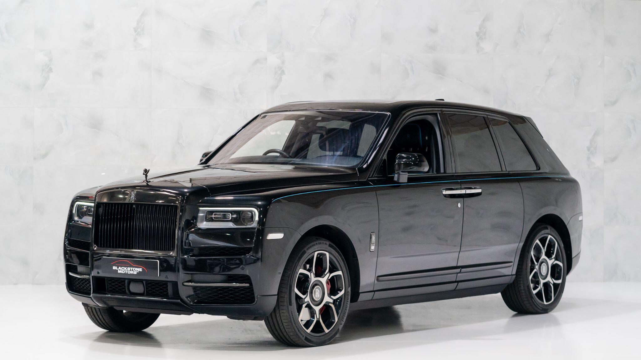 Rolls-Royce Cullinan view 5