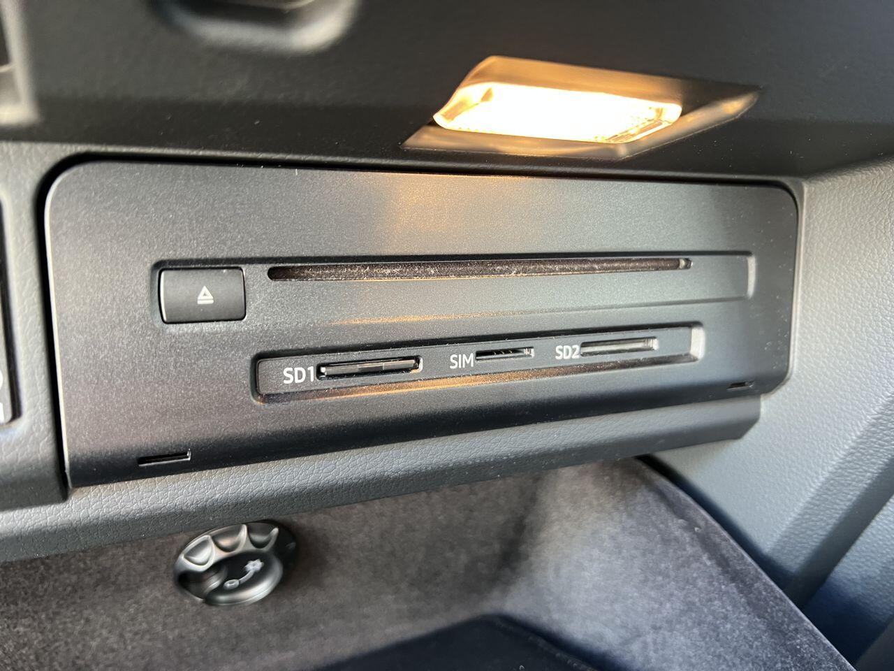Audi Q5 view 45