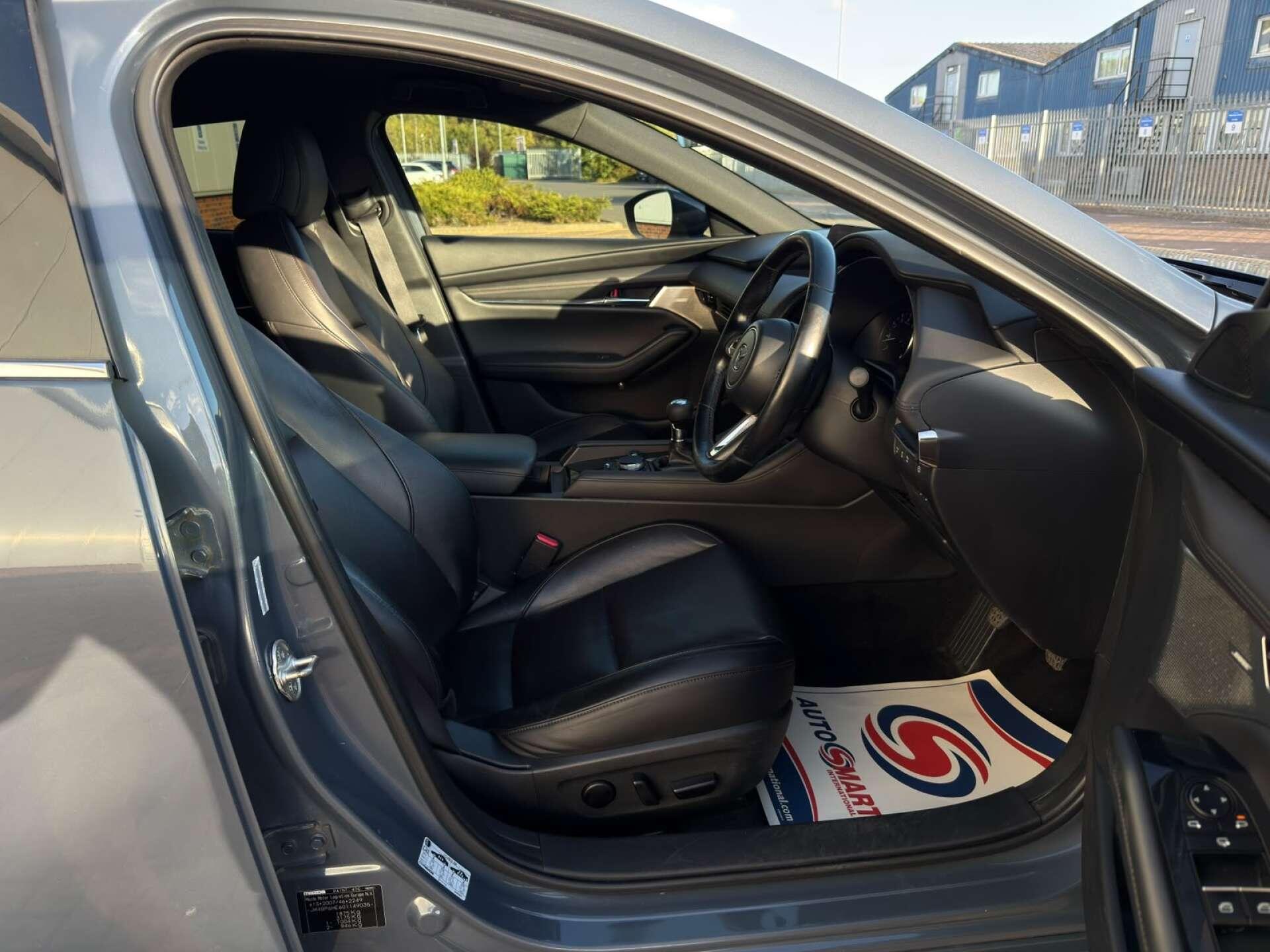Mazda Skyactiv-G view 23