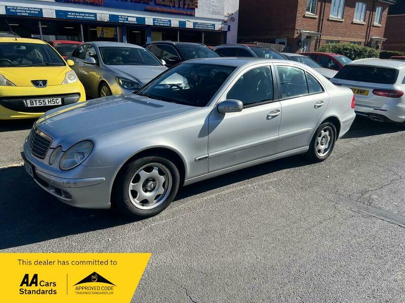 2005 Mercedes-Benz E Class image 14