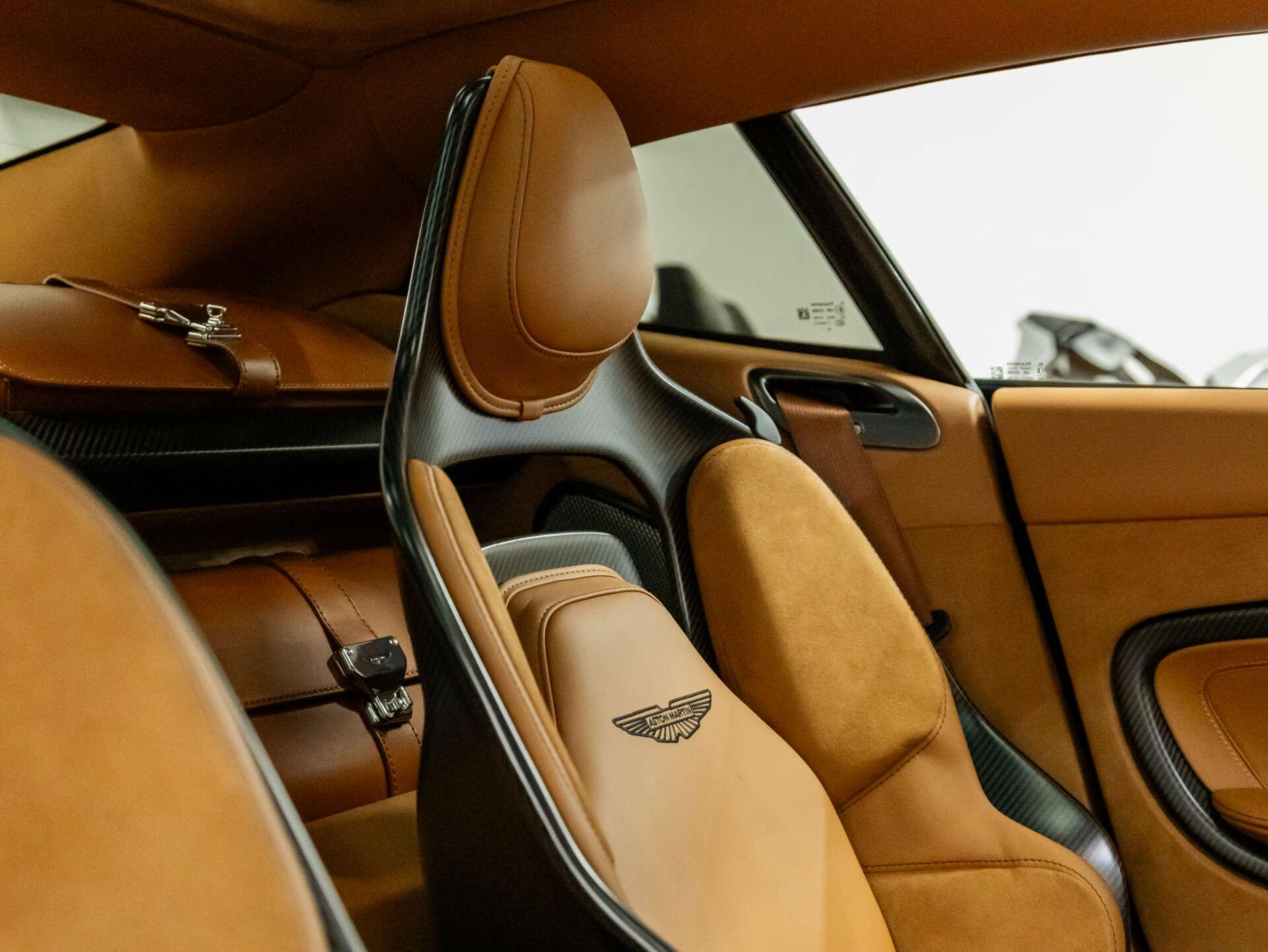 Aston Martin Vanquish view 60