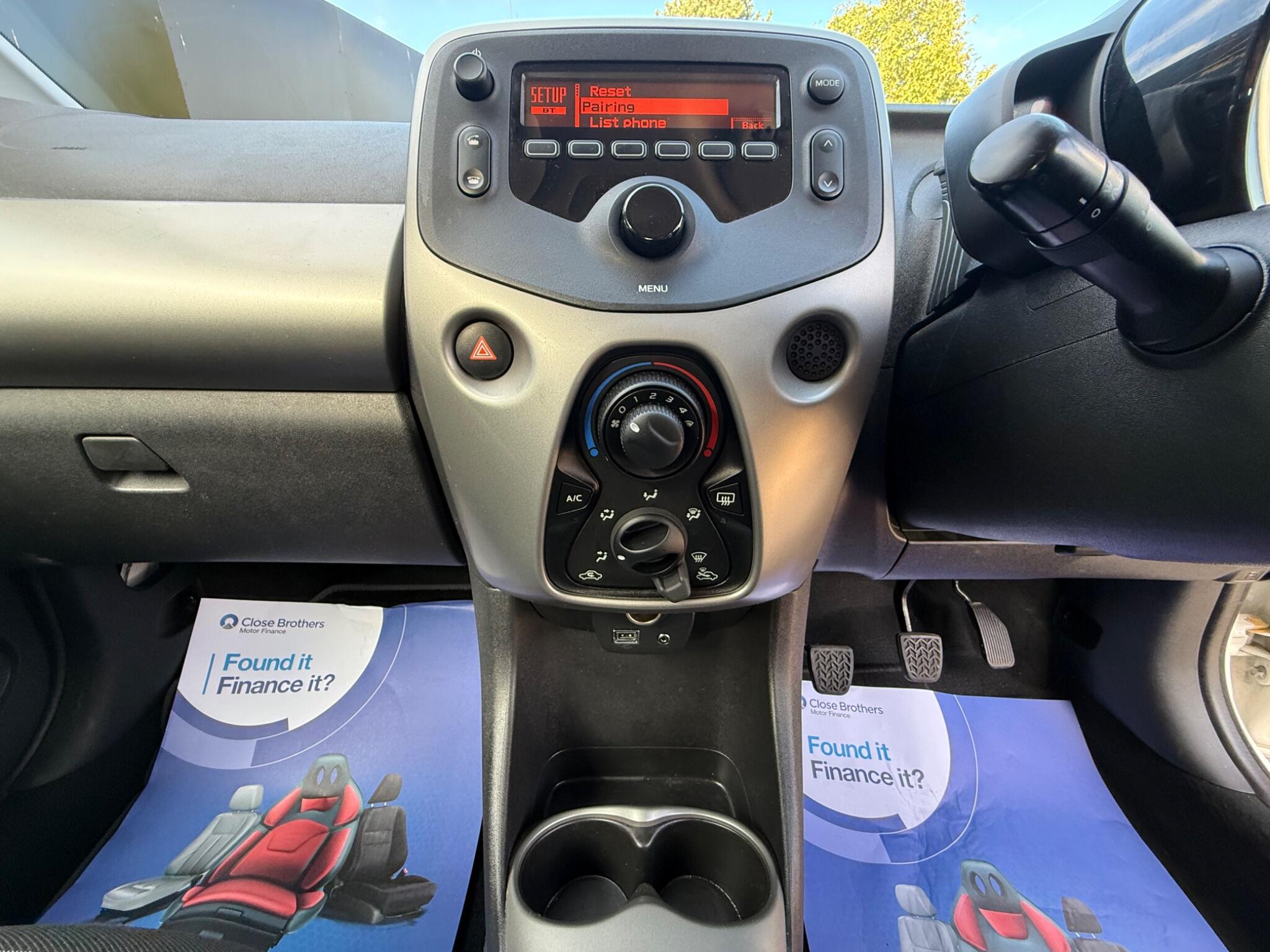 Toyota Aygo view 33
