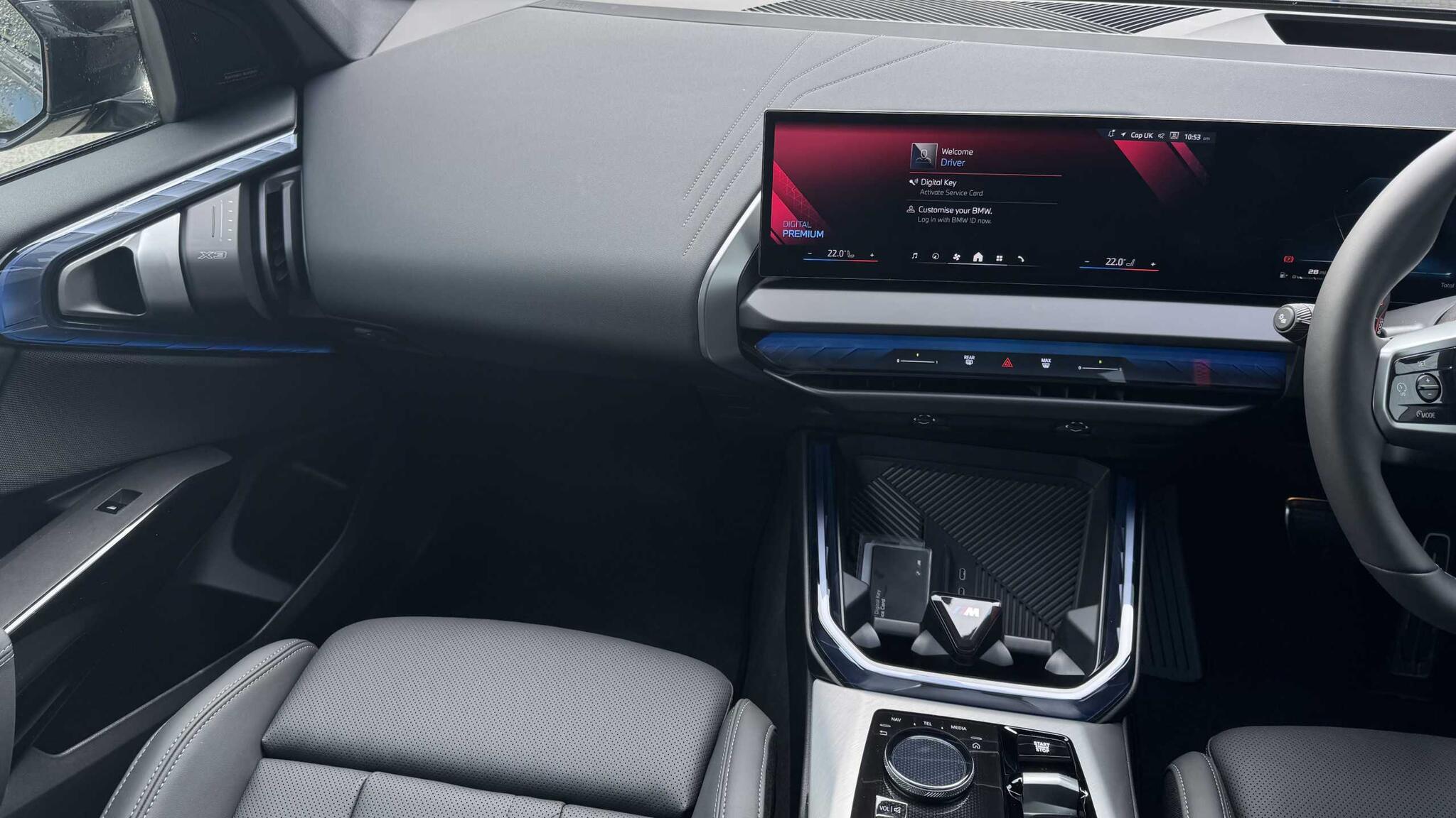 BMW X3 view 7