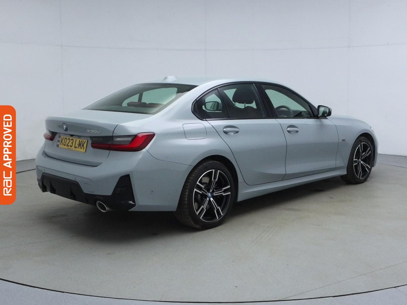 BMW 3 Series view 33