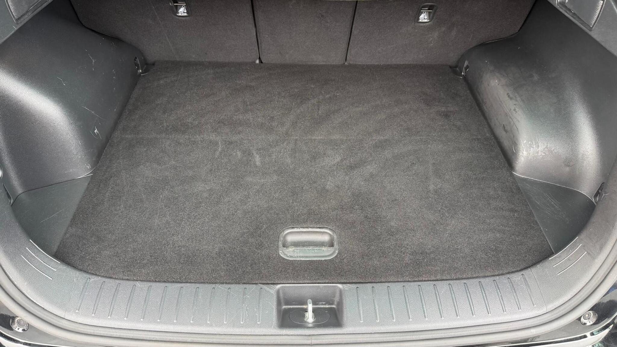 Kia Sportage view 9
