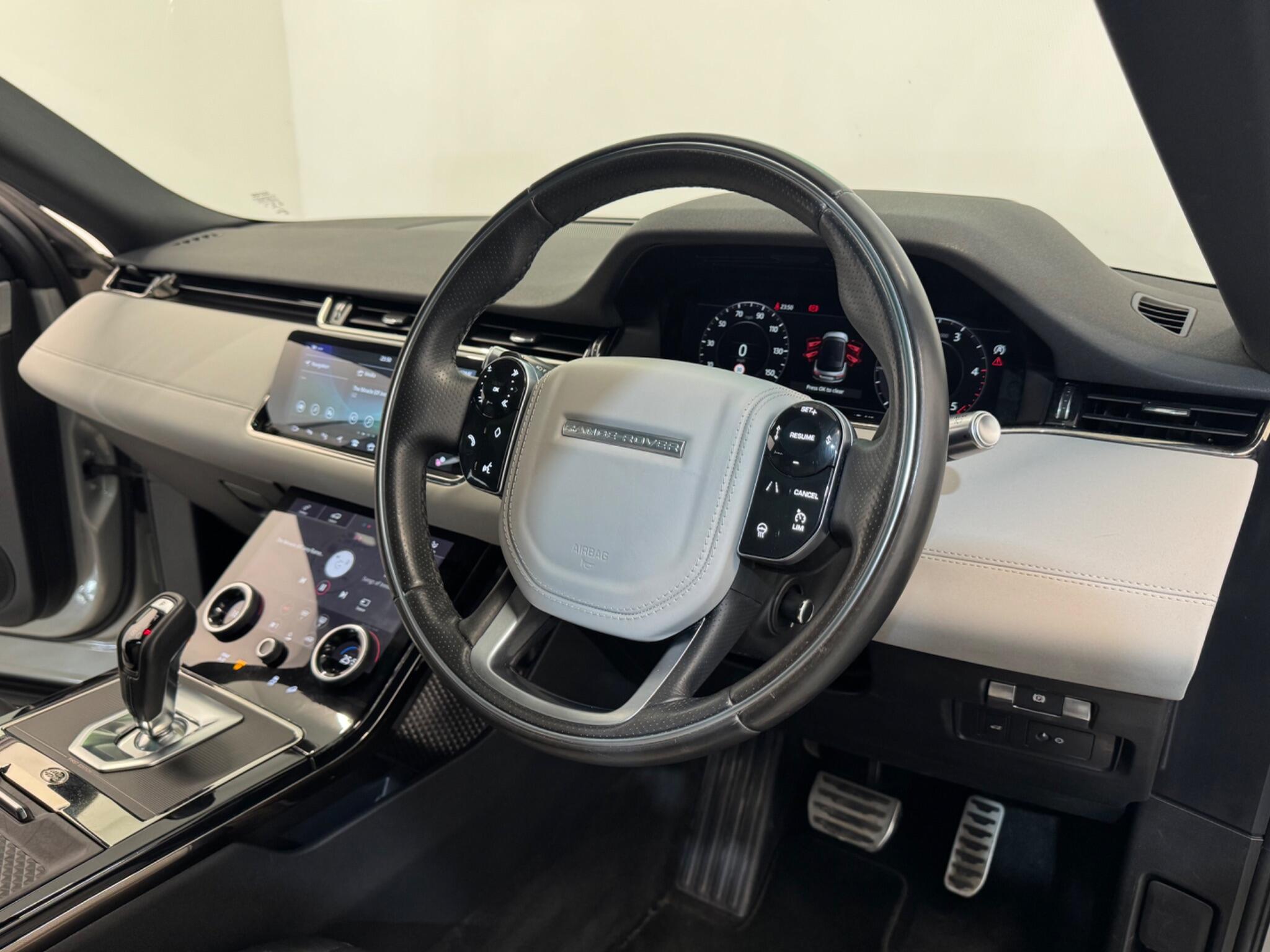 Land Rover Range Rover Evoque view 19