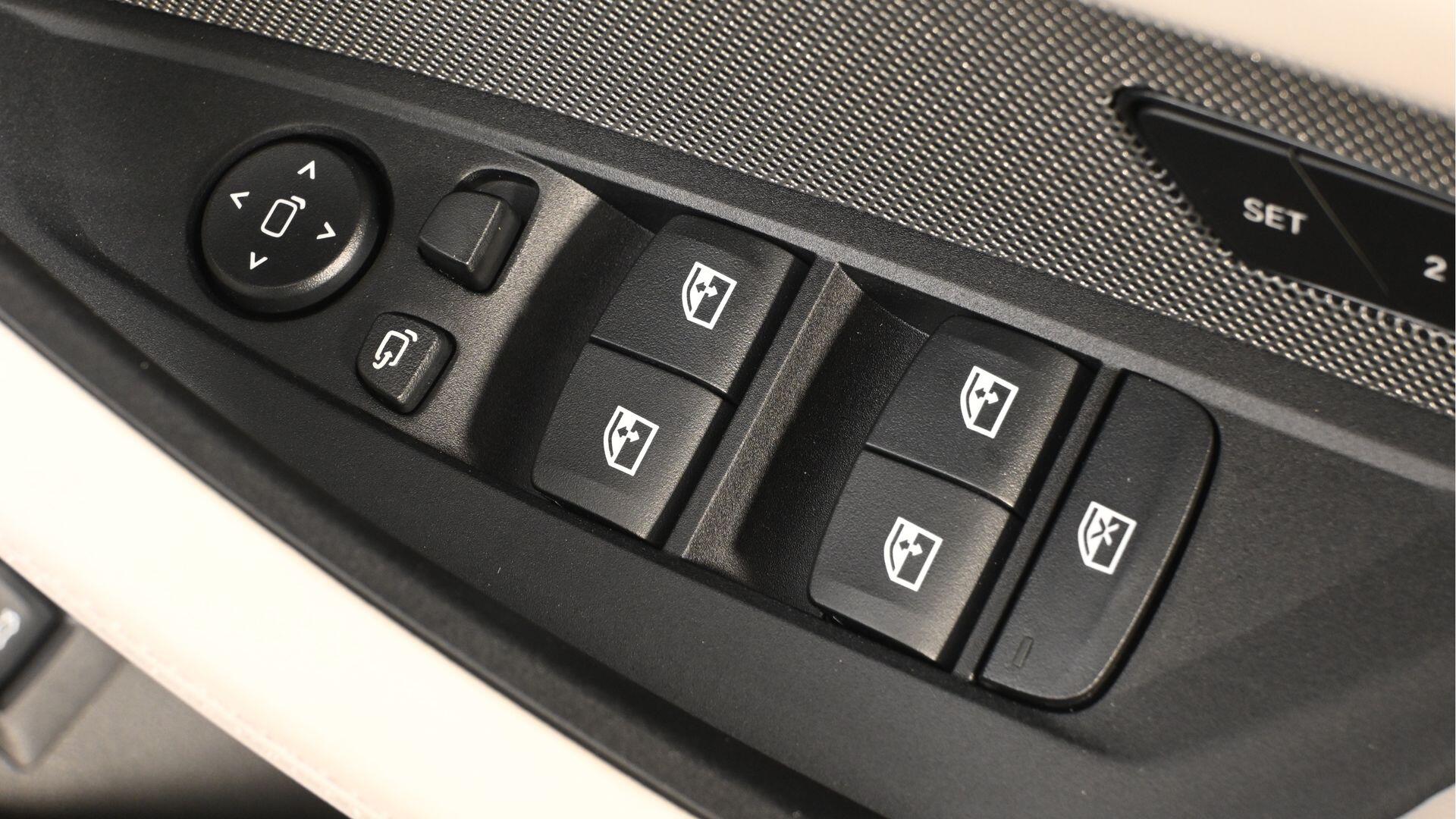 BMW i4 view 41