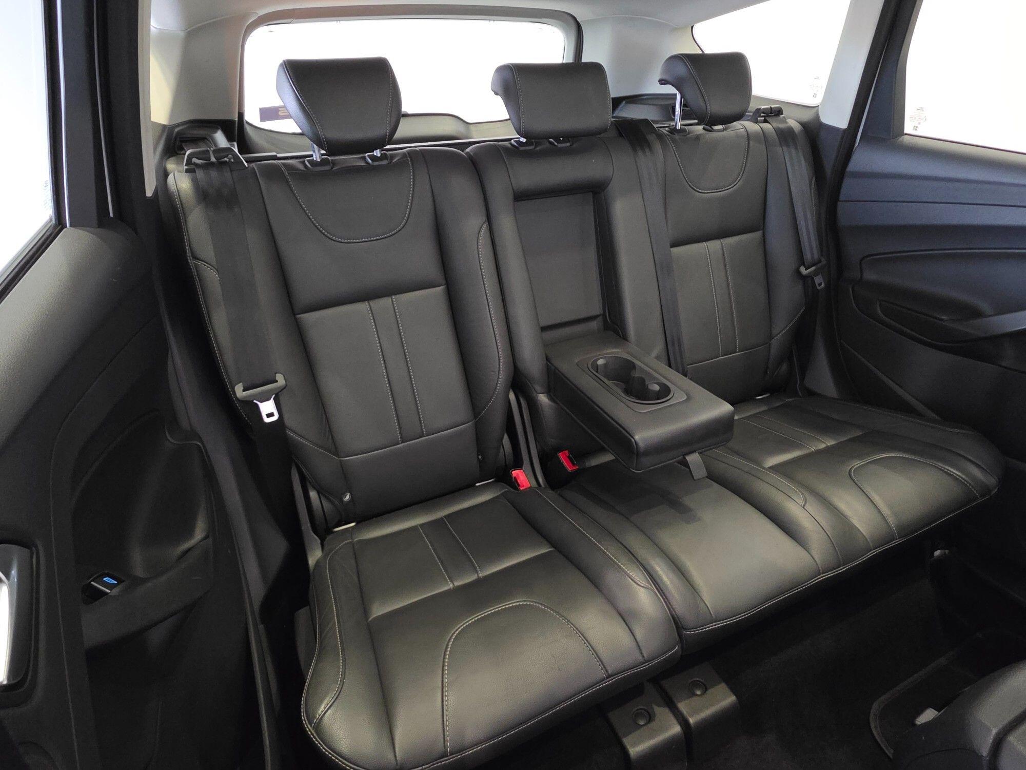 Ford Kuga view 19
