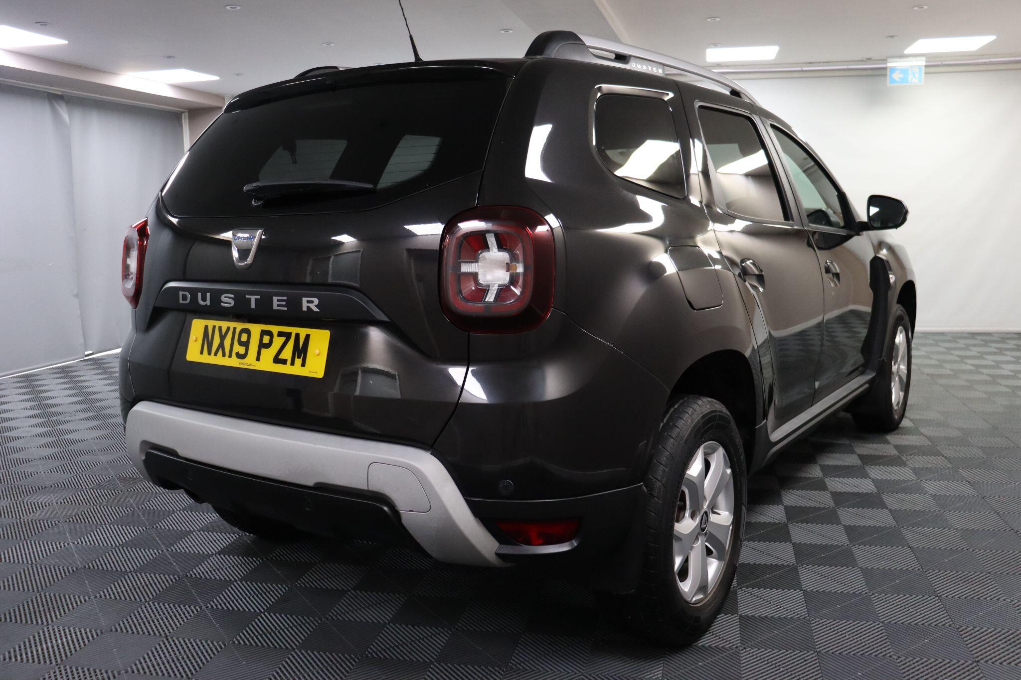Dacia Duster view 11