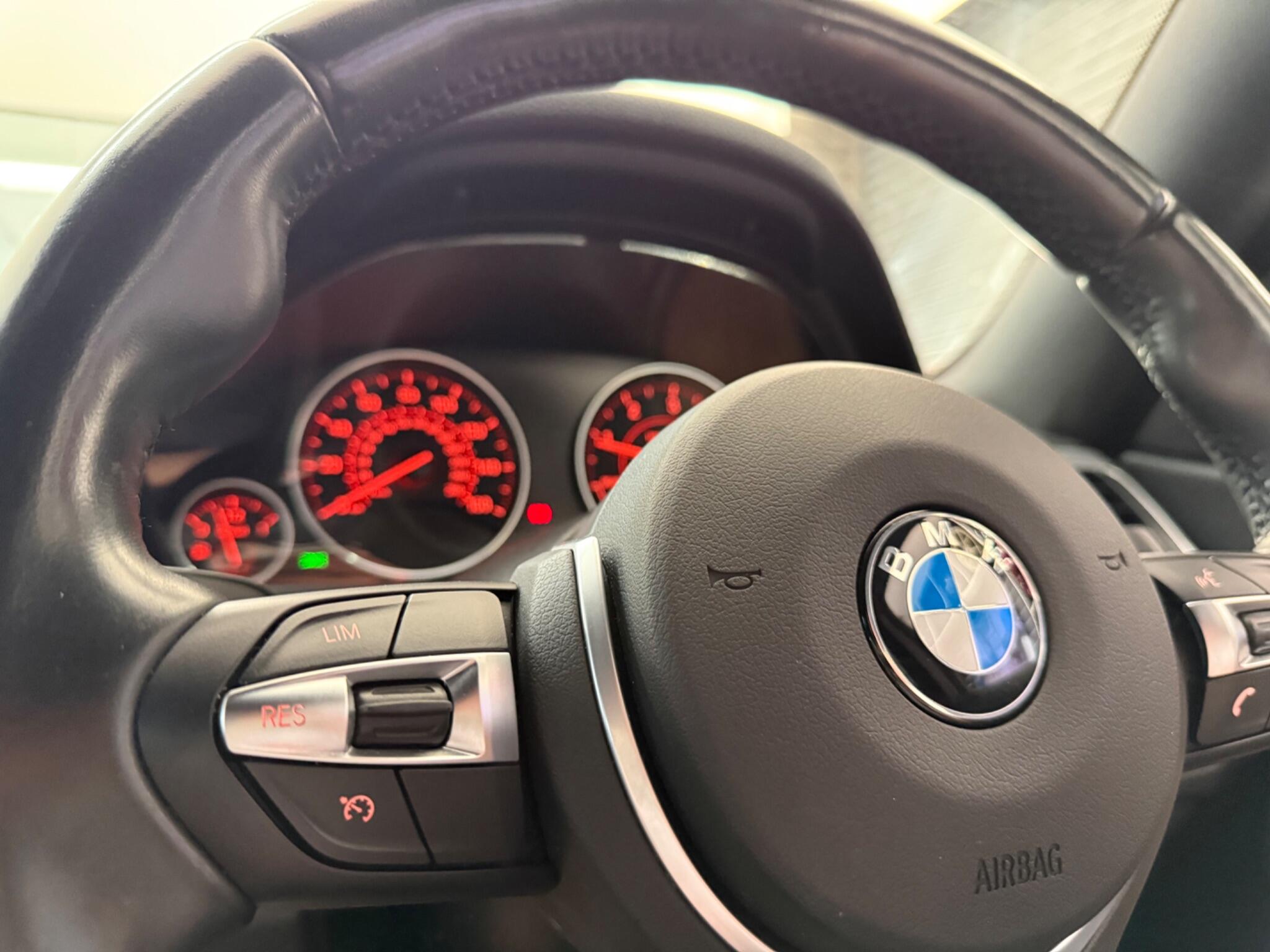 BMW 4 Series view 14