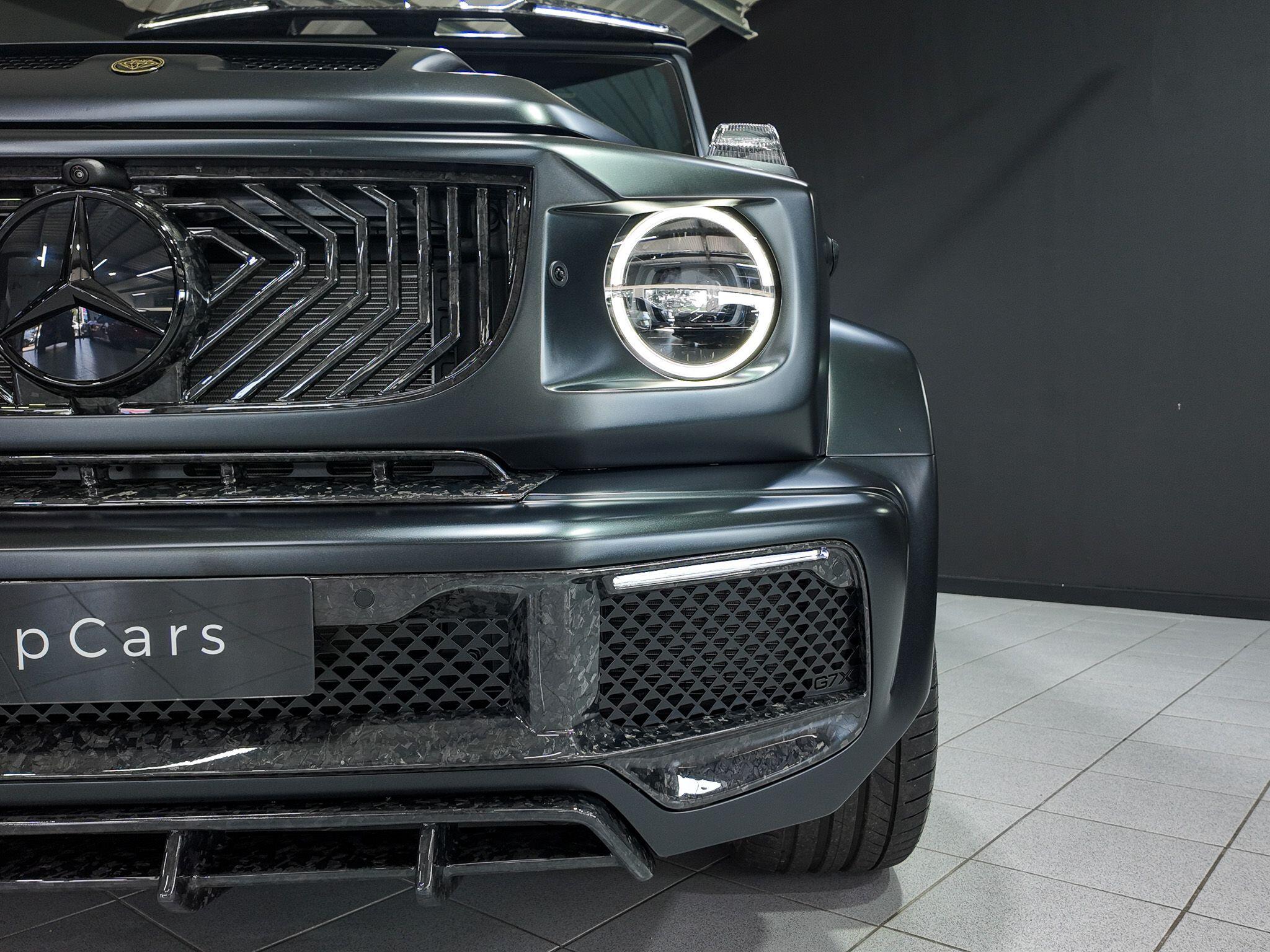 Mercedes-Benz G-Class view 50