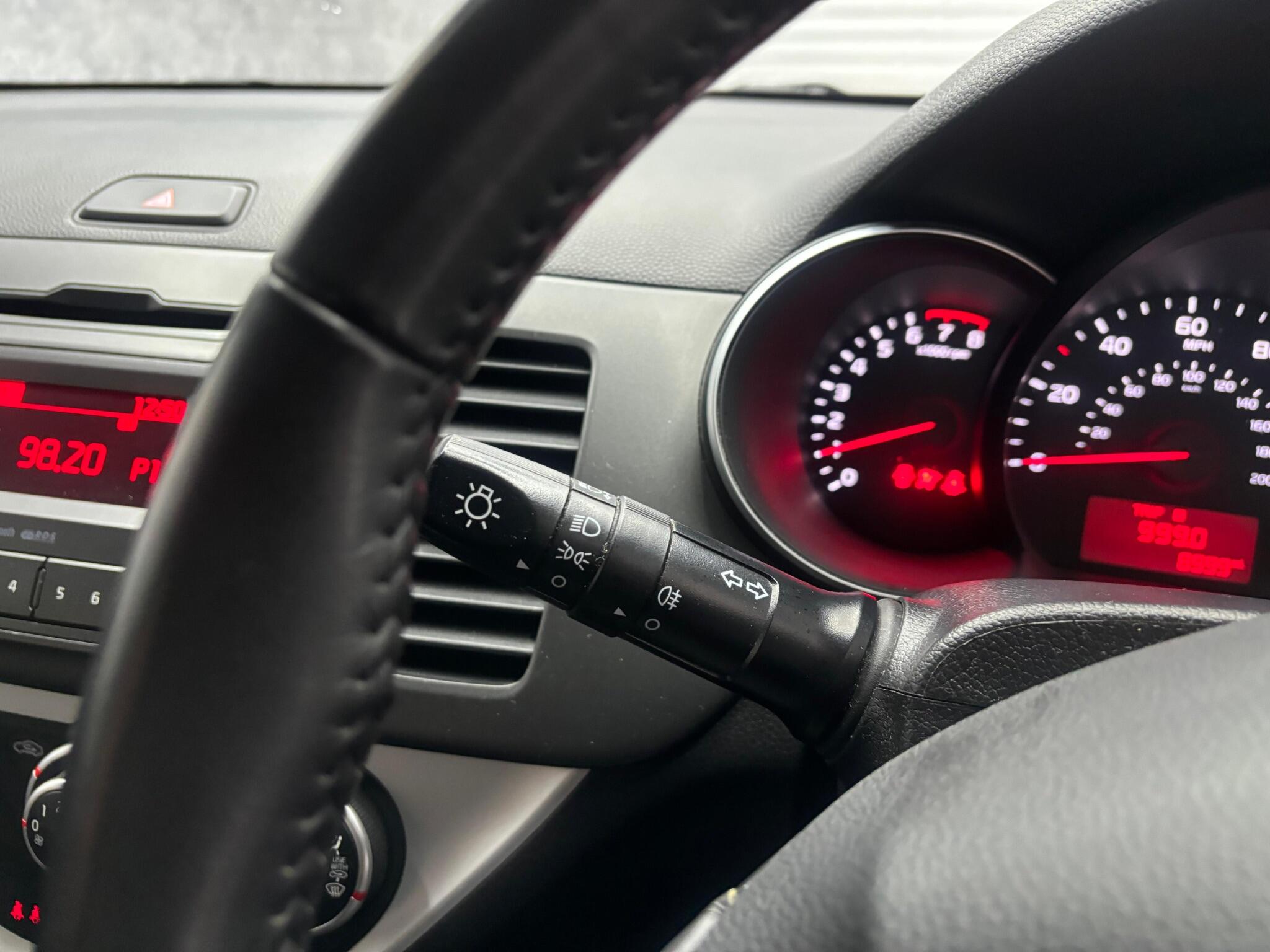 Kia Picanto view 18