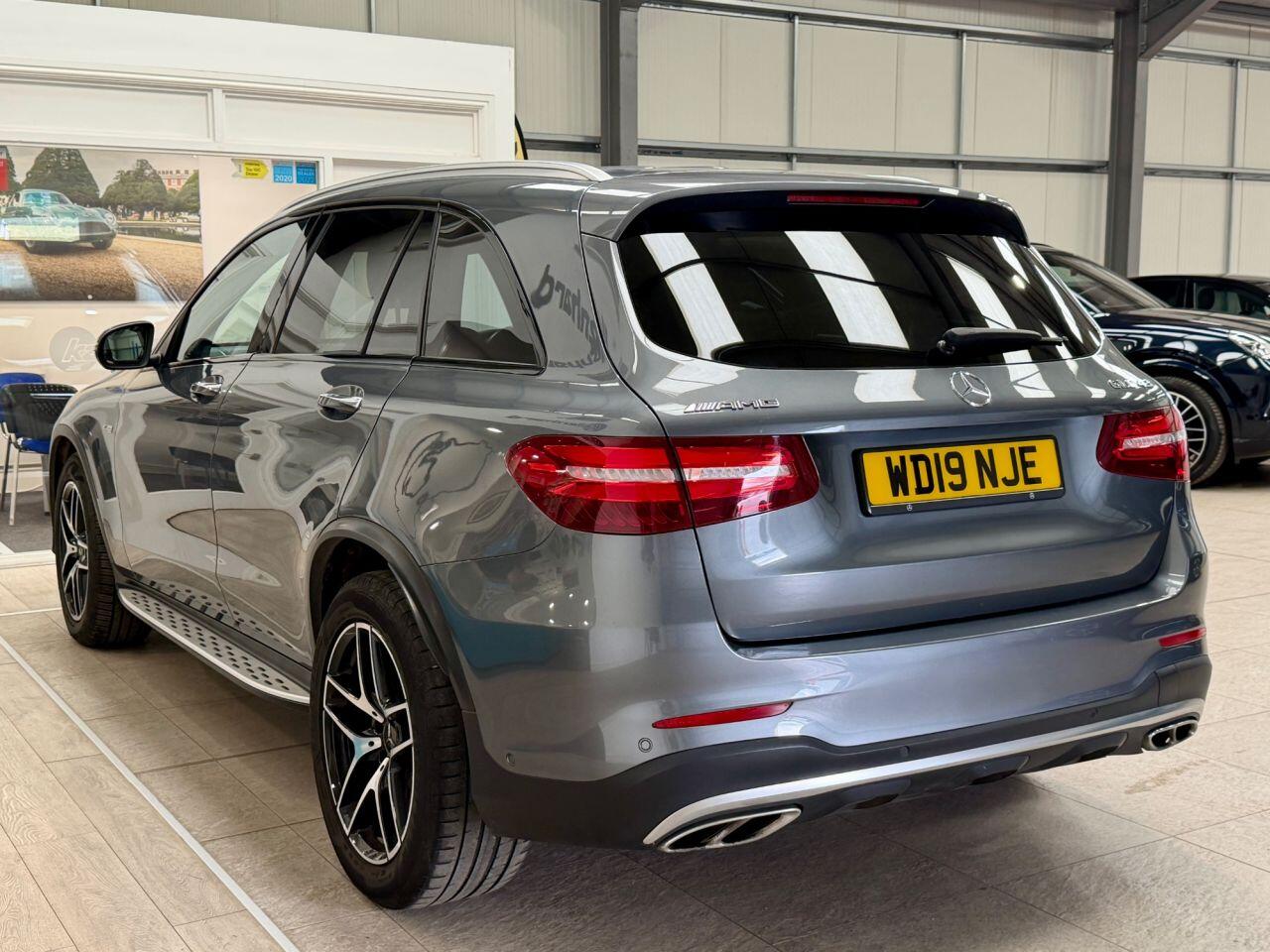 Mercedes-Benz GLC view 19