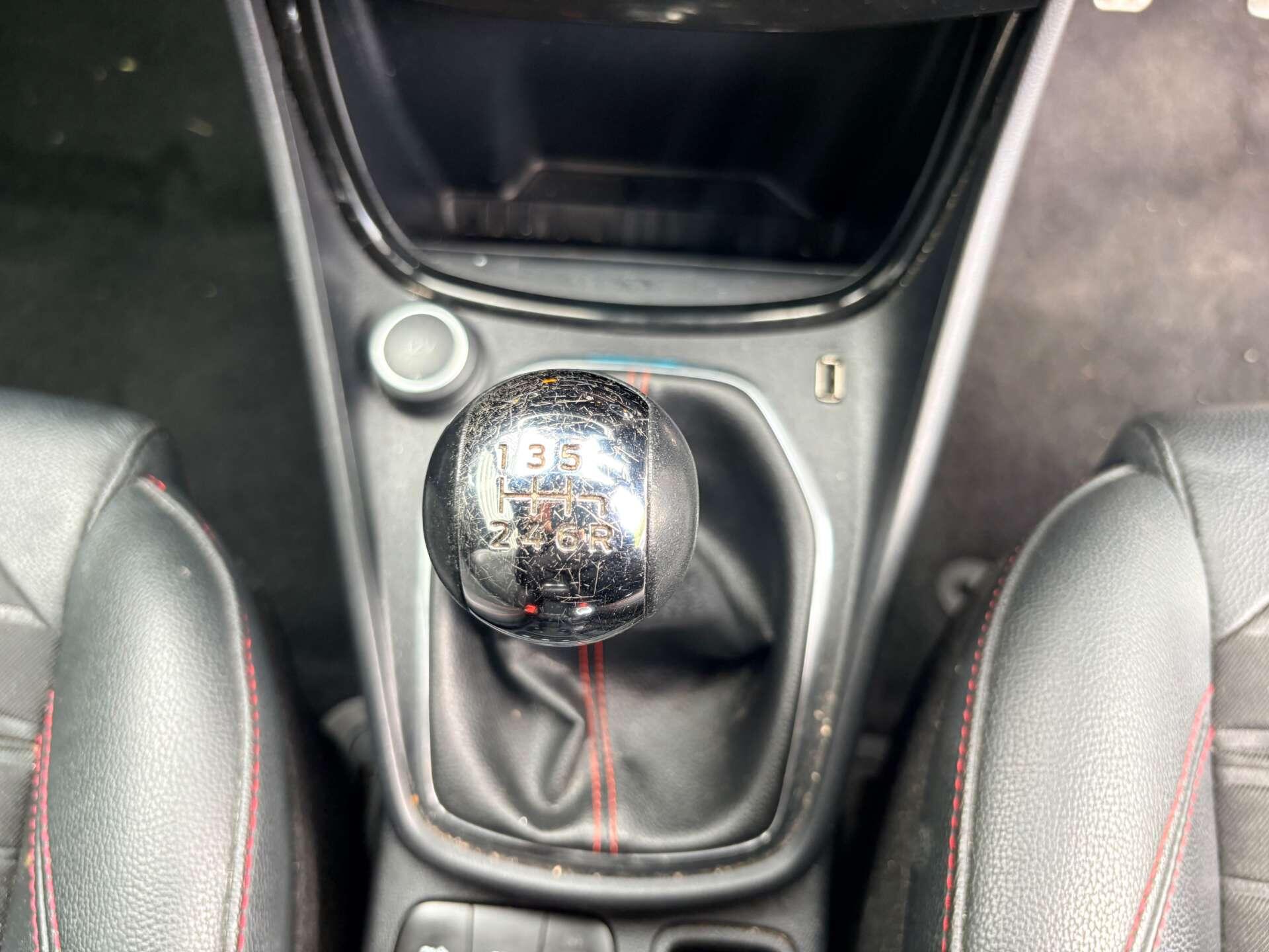 Ford Puma view 24