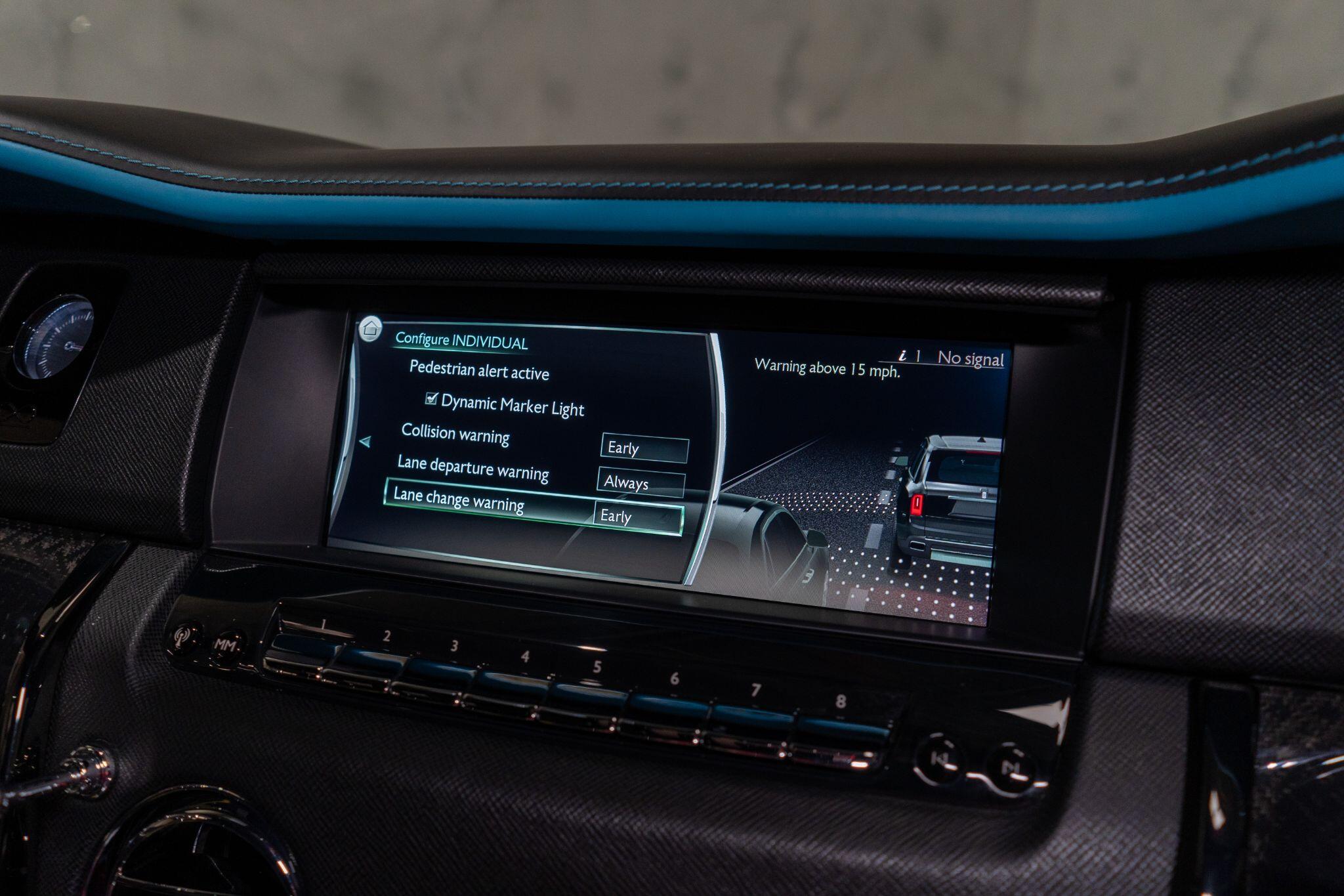 Rolls-Royce Cullinan view 32