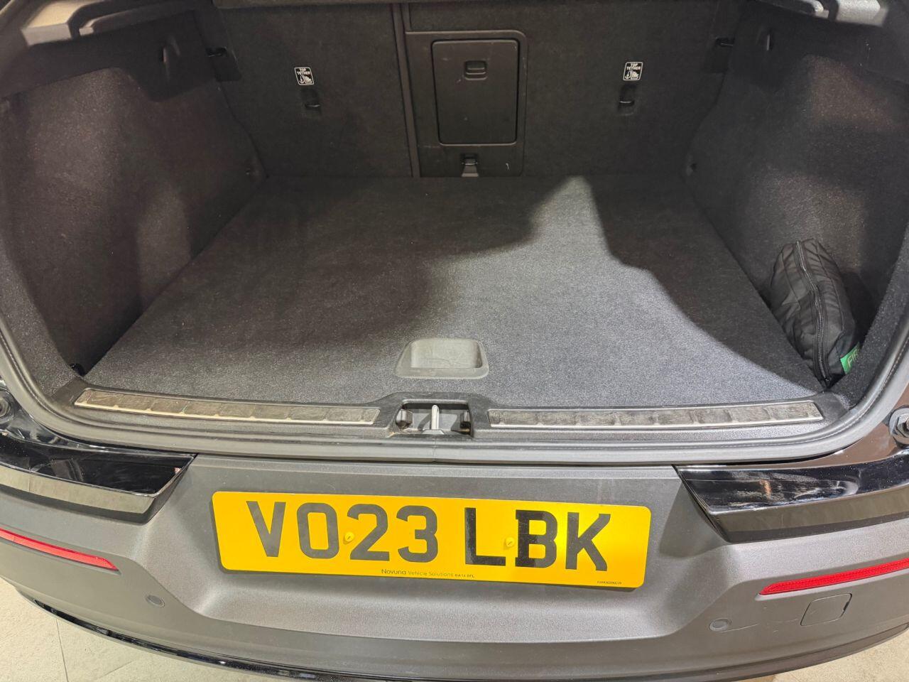 Volvo C40 view 31