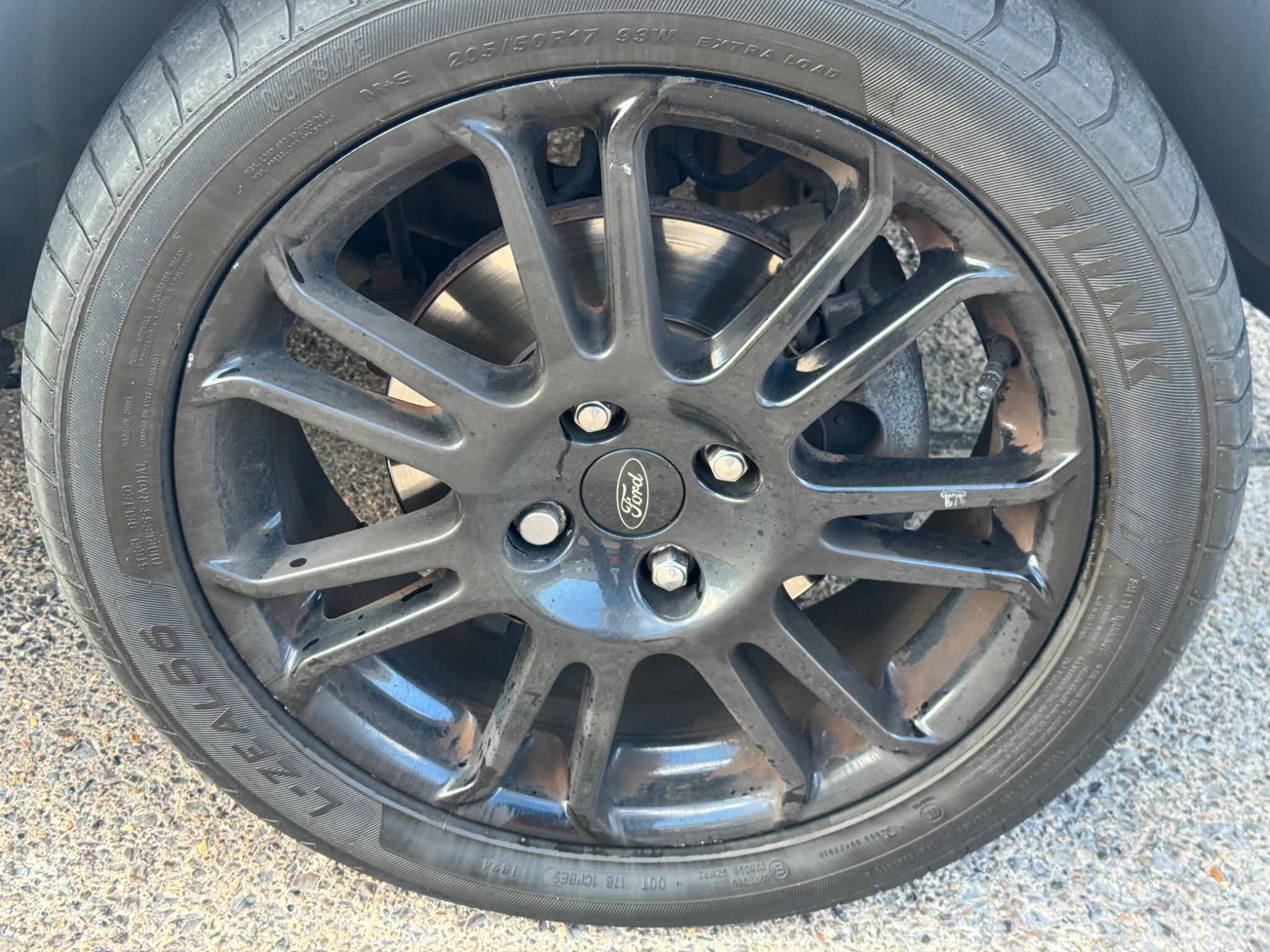 Ford Ecosport view 39