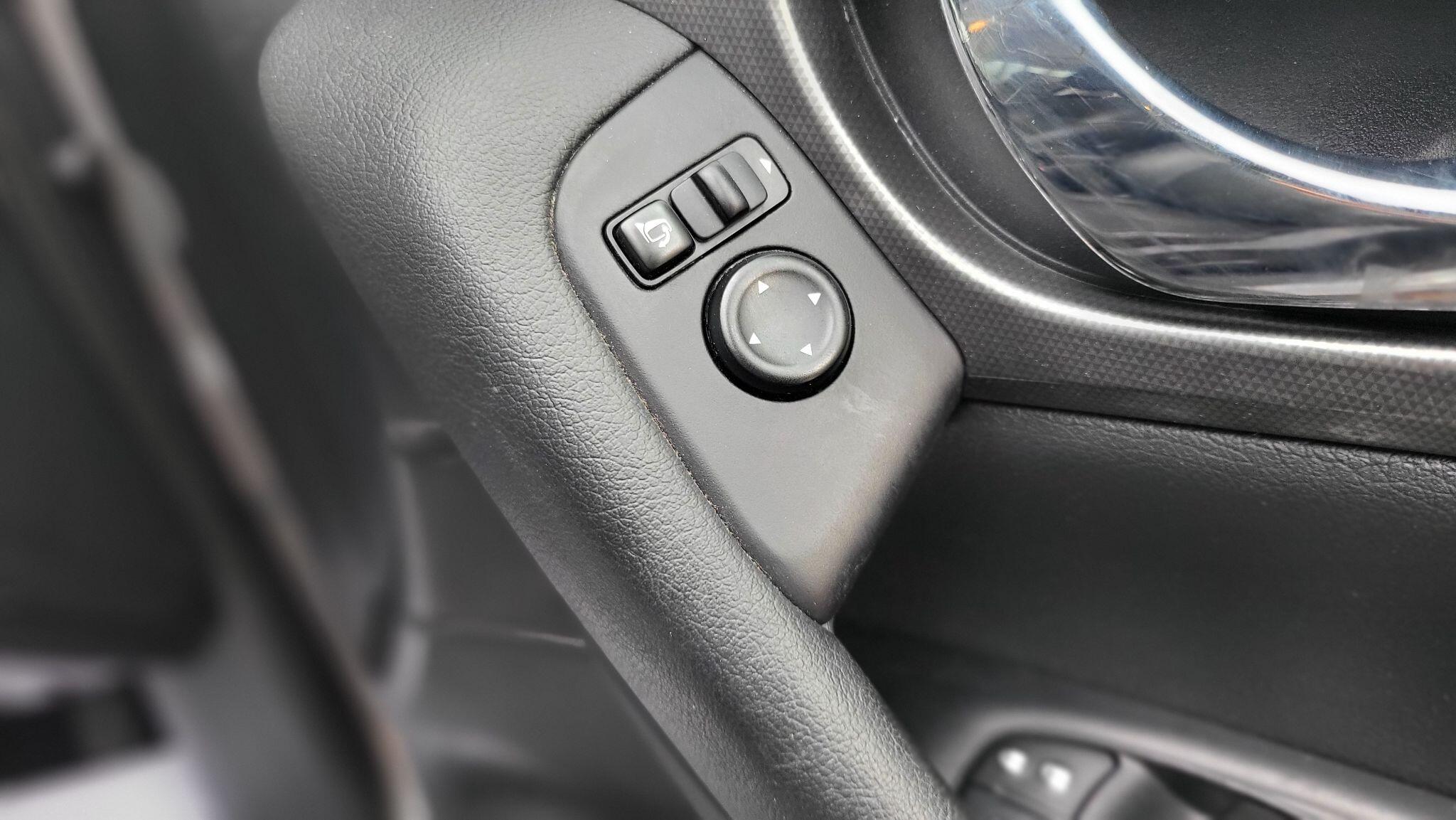 Nissan Qashqai view 22