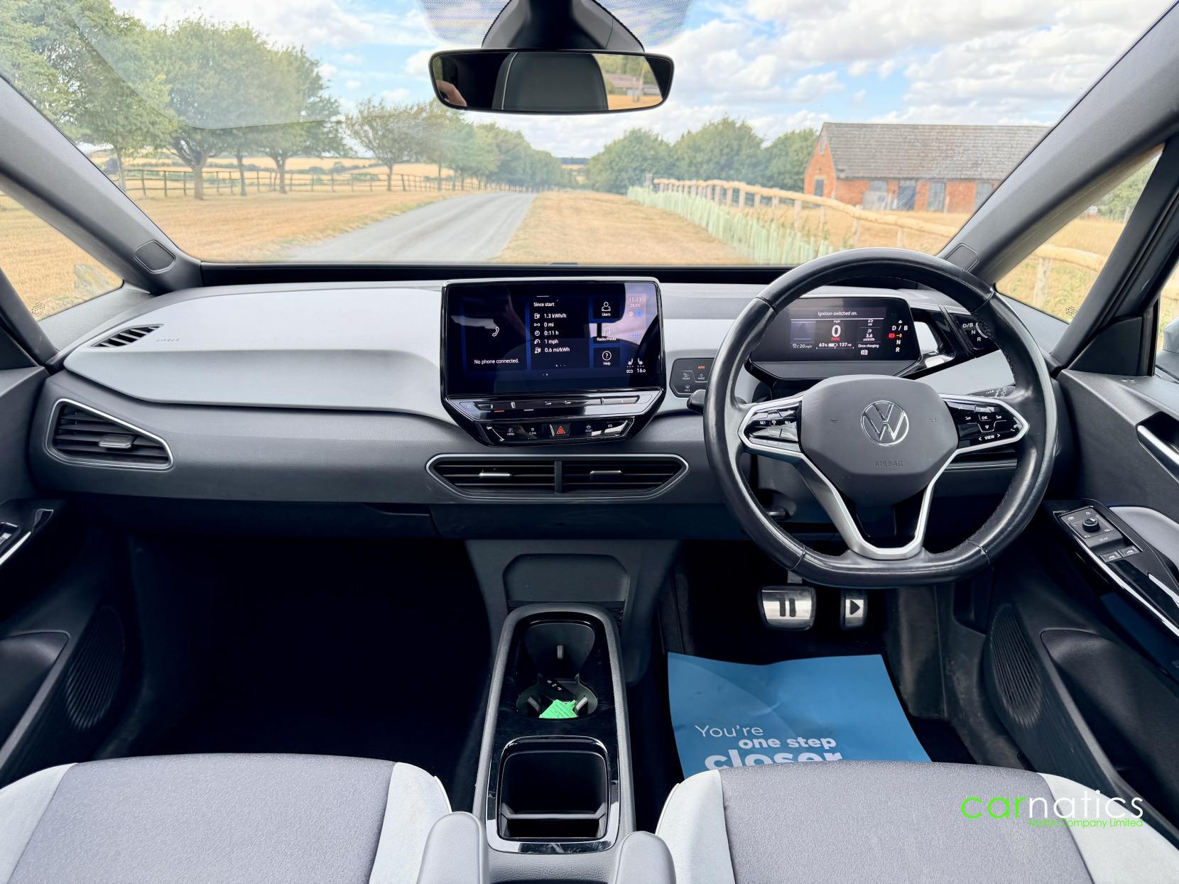 Volkswagen Id.3 view 16