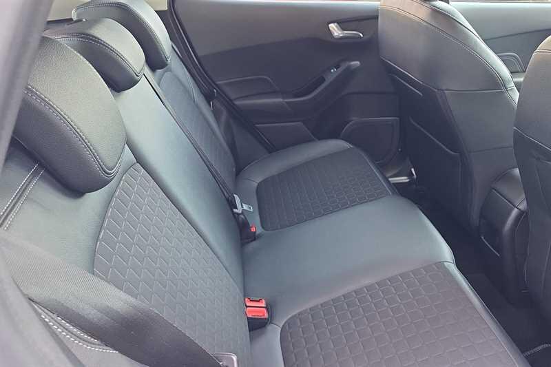 Ford Fiesta view 27