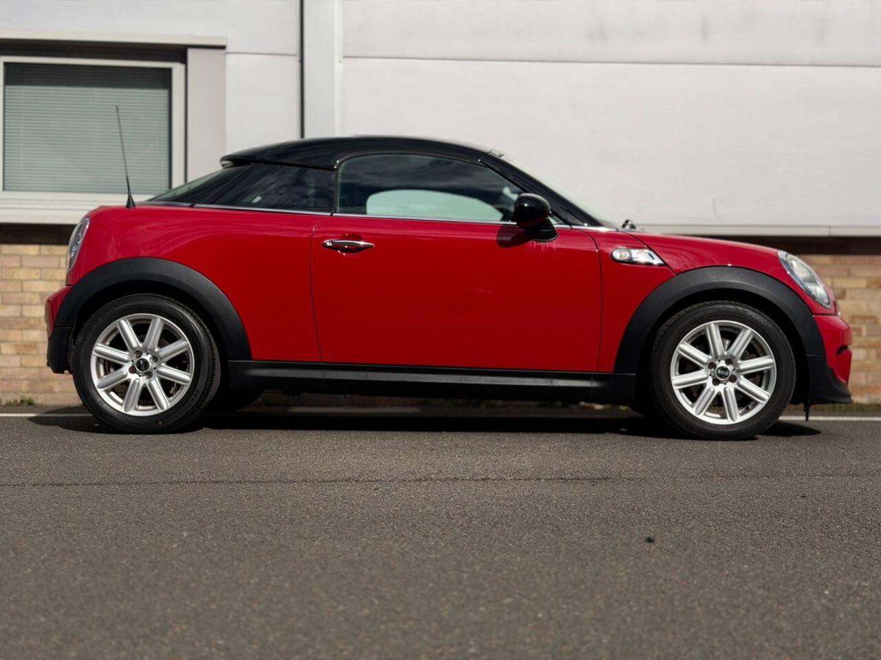 Mini Cooper view 73