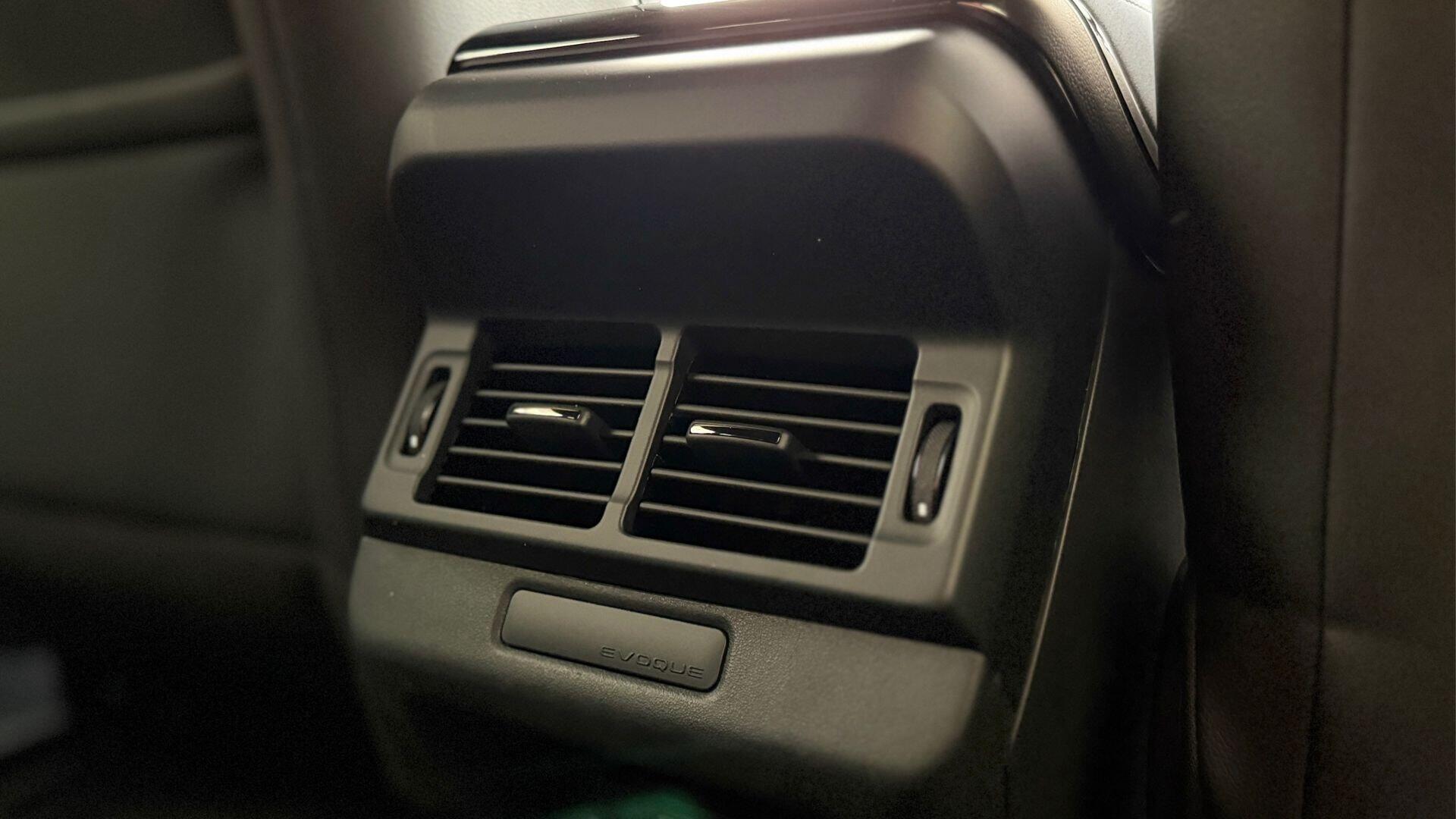 Land Rover Range Rover Evoque view 19
