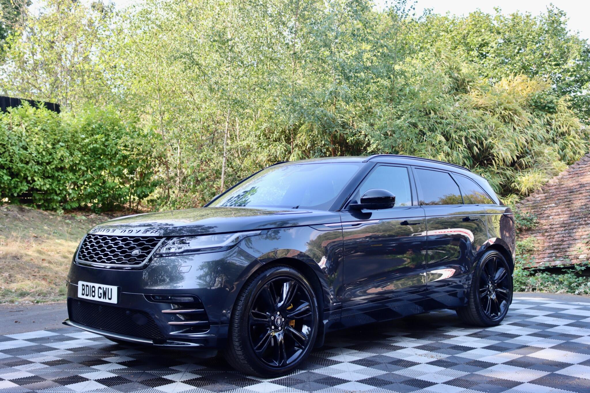 Land Rover Range Rover Velar view 21