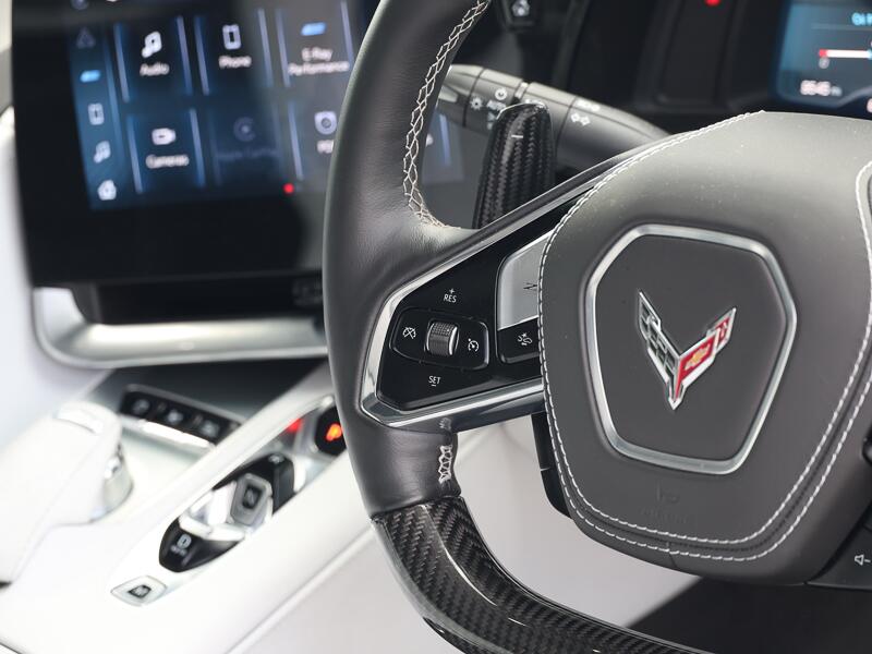 Chevrolet Corvette view 12