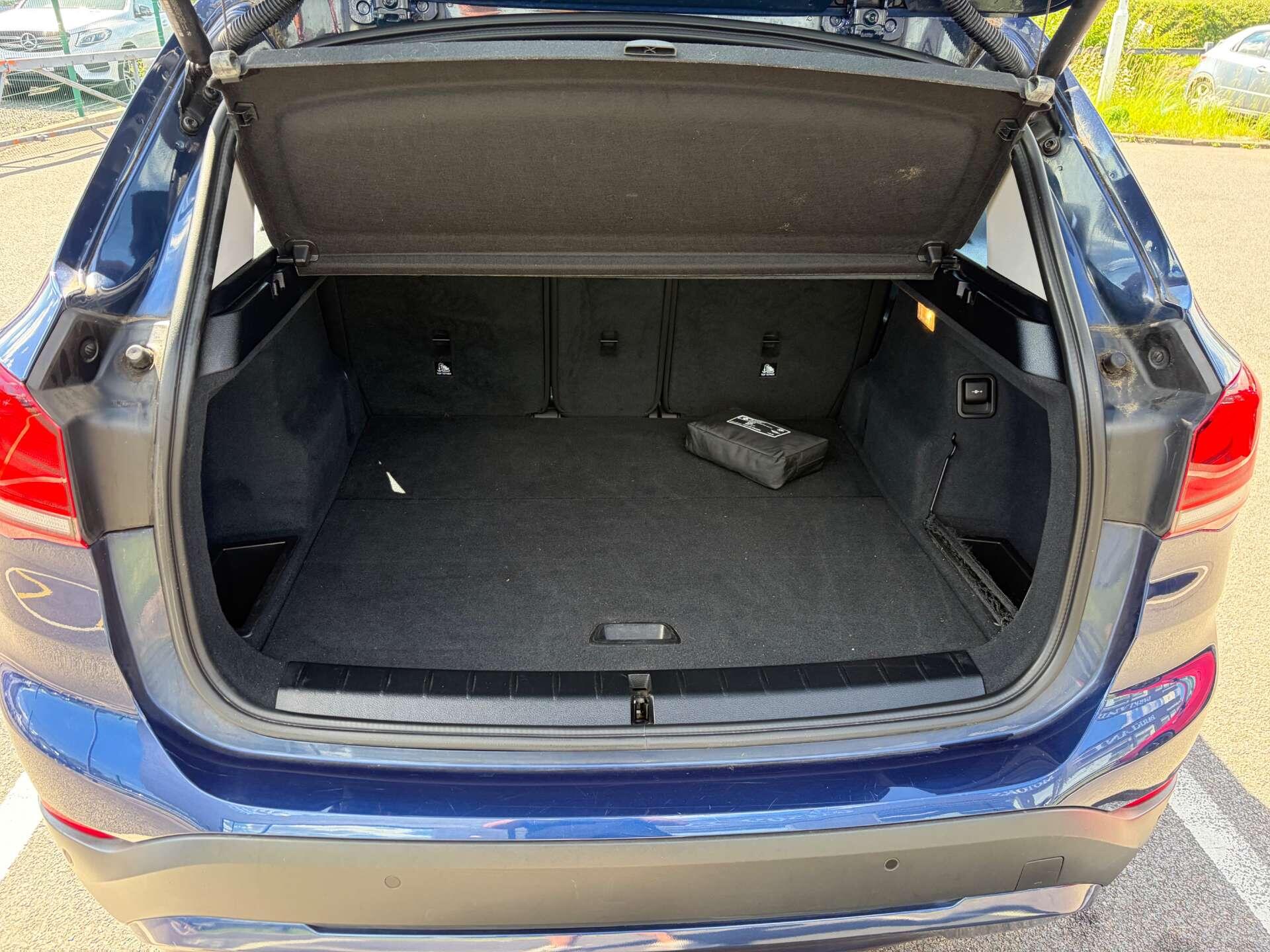 BMW X1 view 25