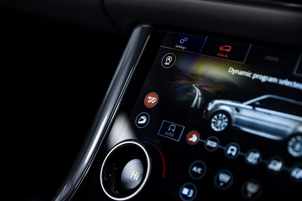 Land Rover Range Rover Sport view 25