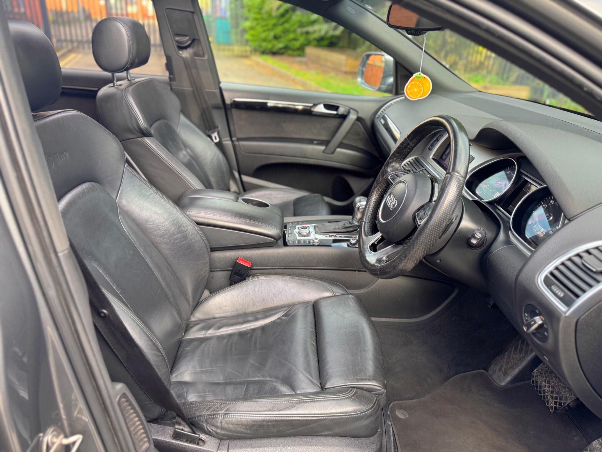 2014 Audi Q7 3.0 TDI V6 S line Sport Edition Tiptronic quattro Euro 5 (s/s) 5dr image 43