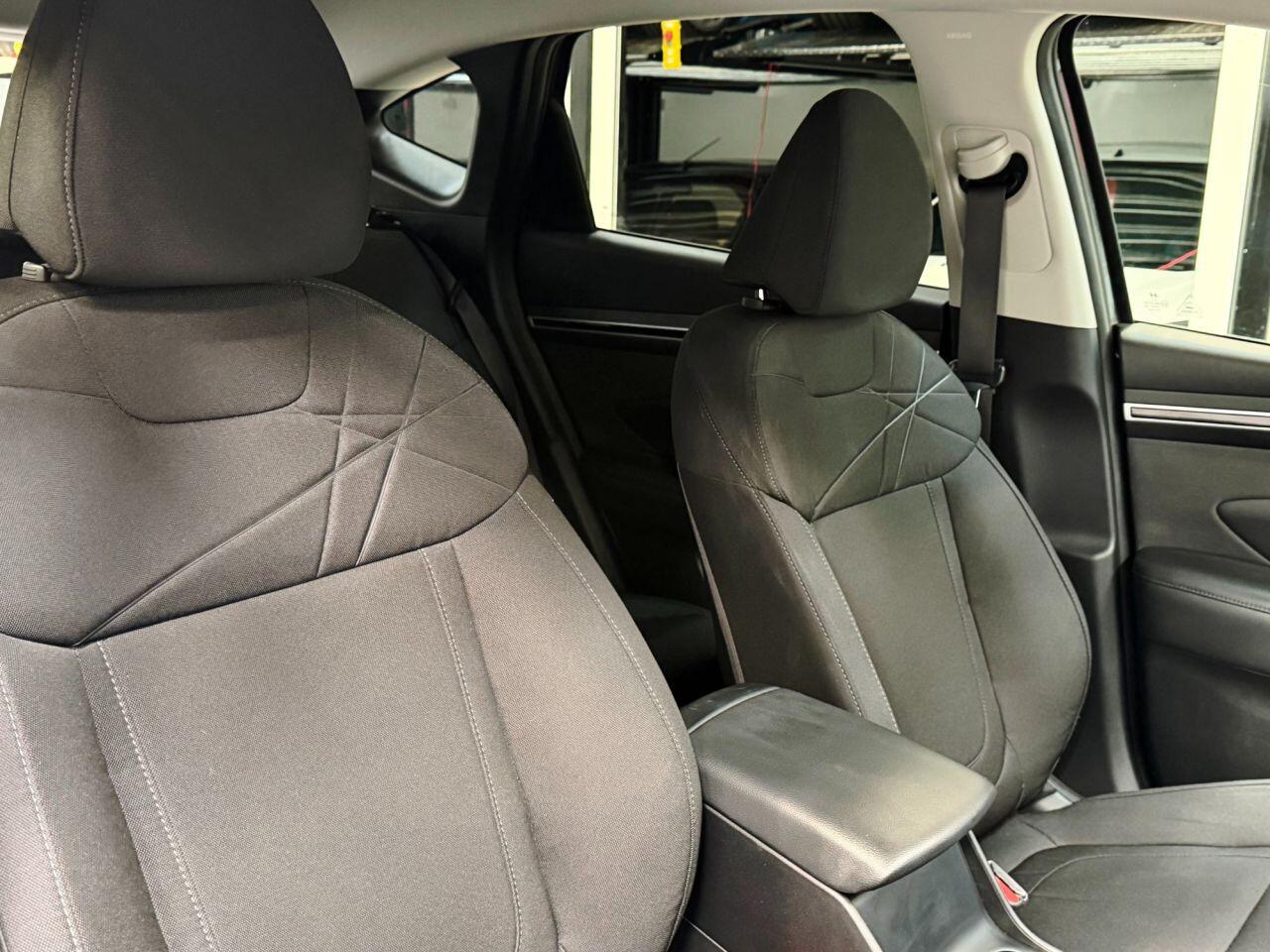Hyundai Tucson view 27