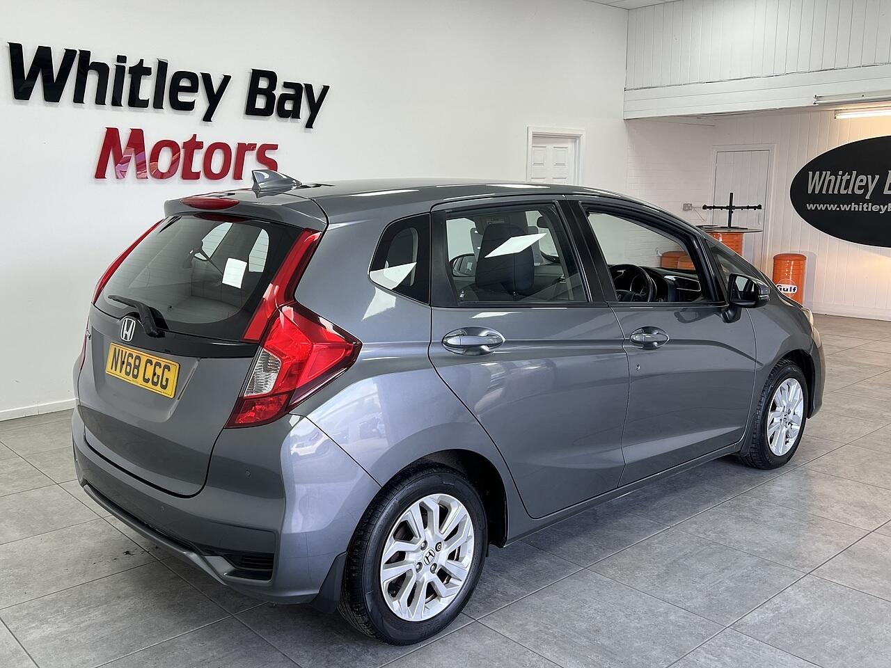 Honda Jazz view 3