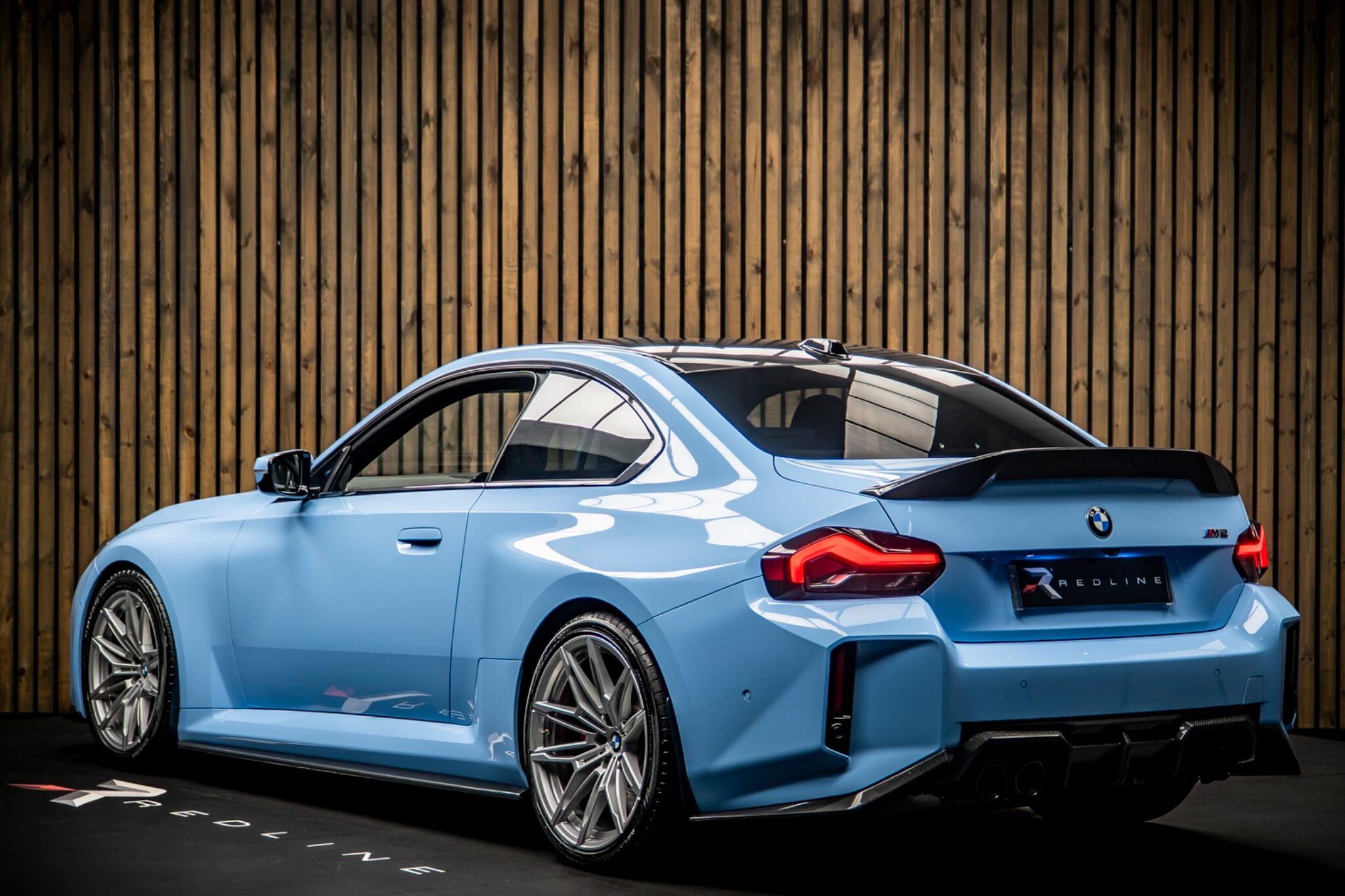 BMW M2 view 3