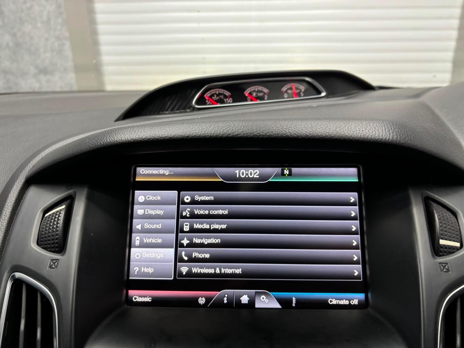 Ford Focus view 21