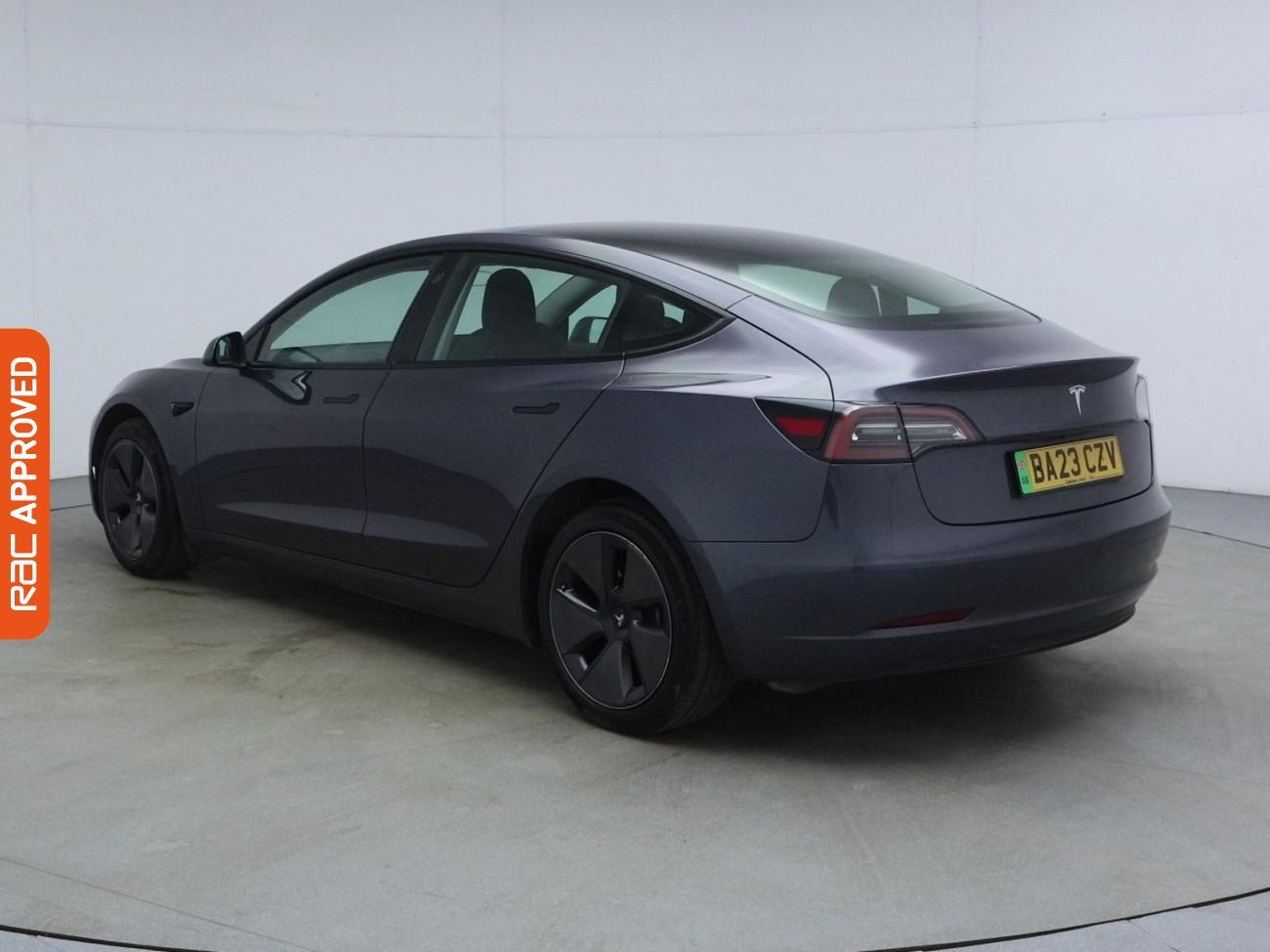 Tesla Model 3 view 5