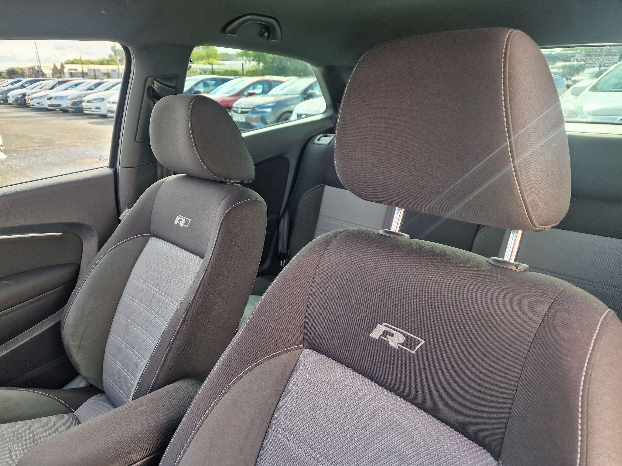 Volkswagen Polo view 52