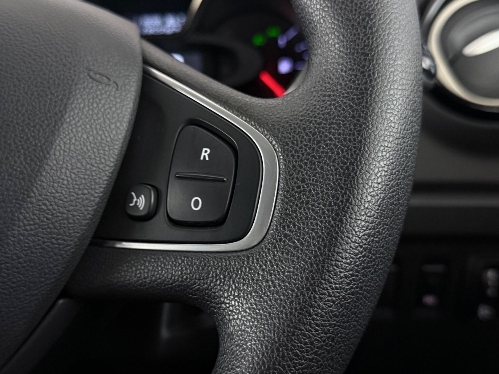 Renault Captur view 16