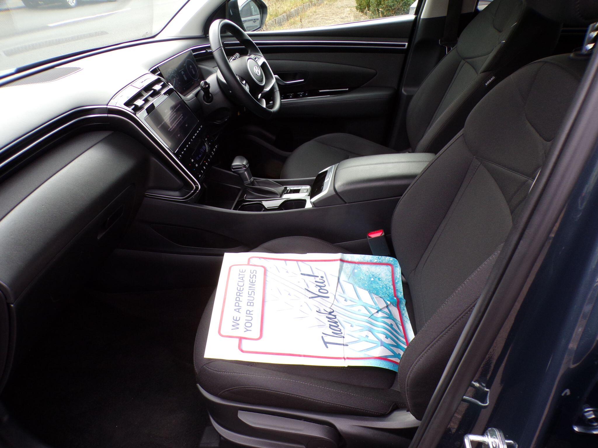 Hyundai Tucson view 17