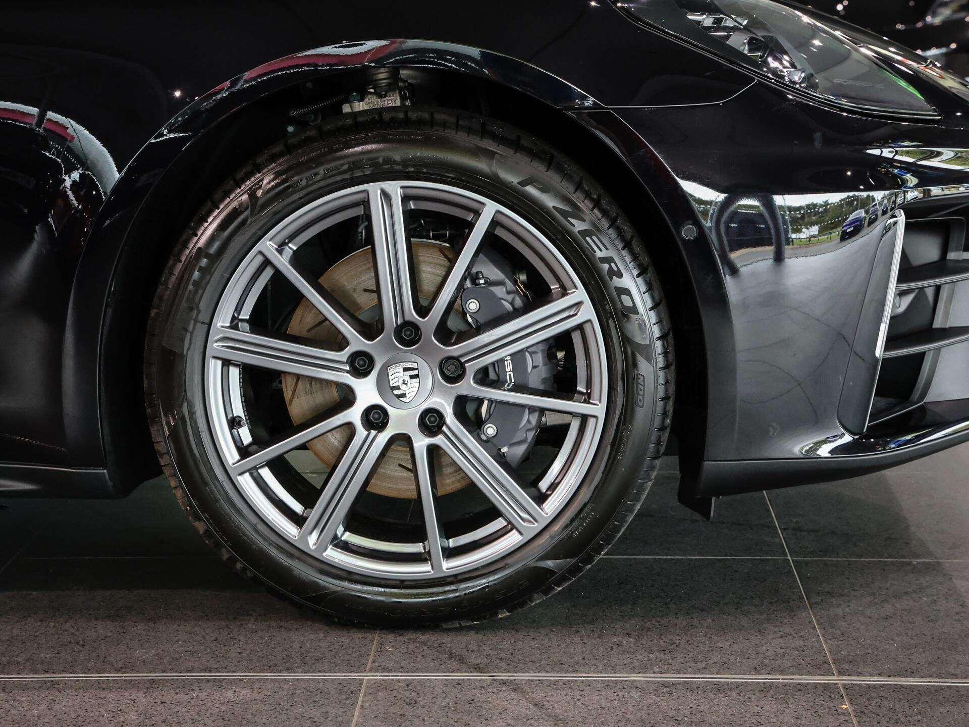 Porsche Panamera view 6
