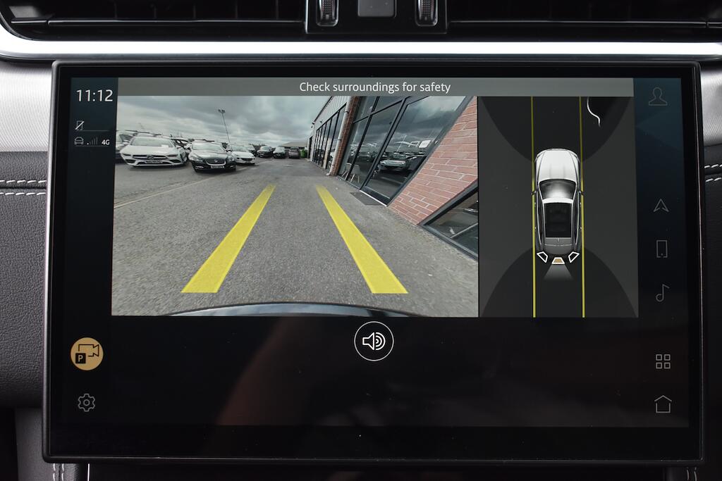Jaguar F-Pace view 16