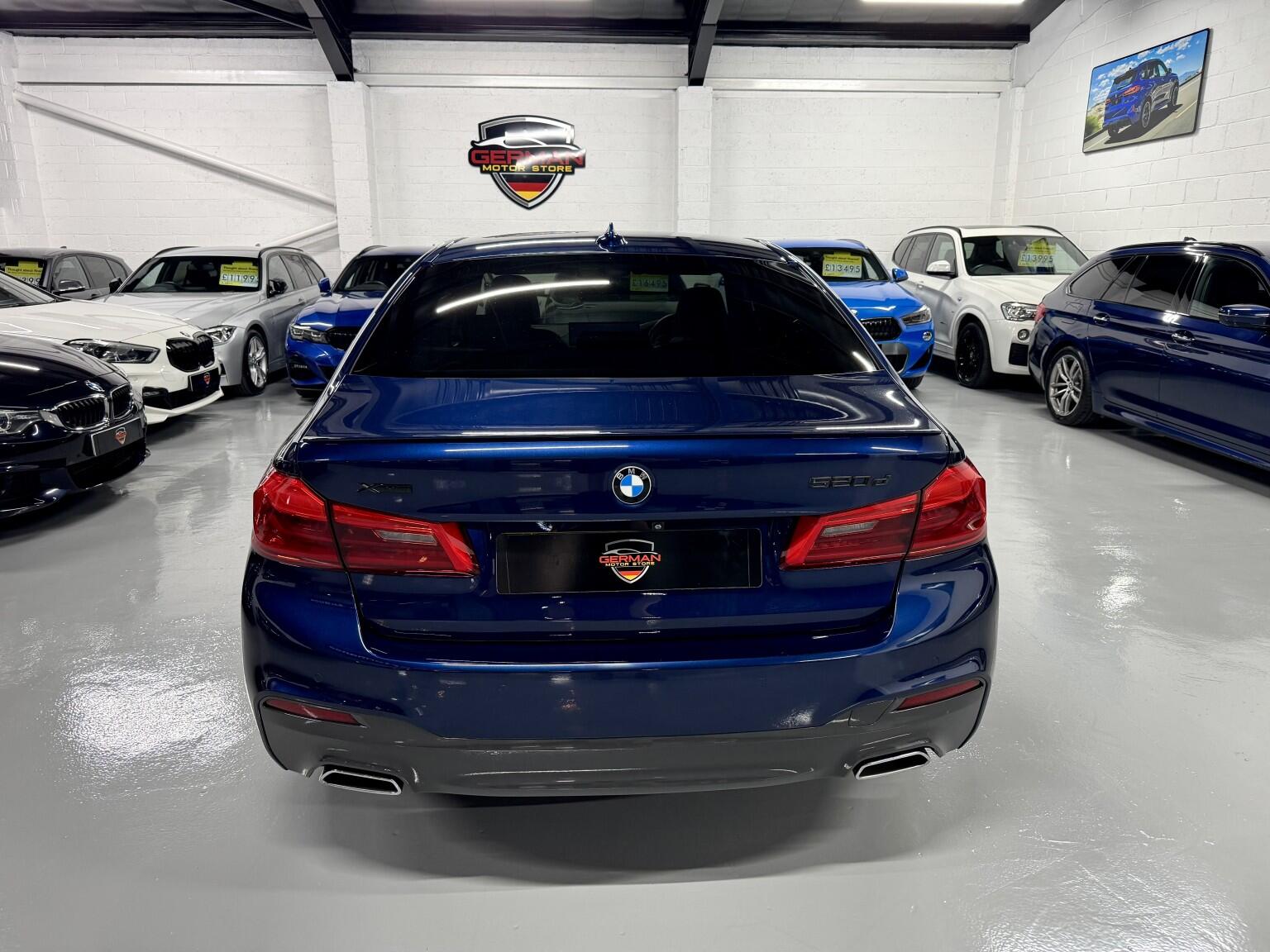 BMW 5 Series view 22