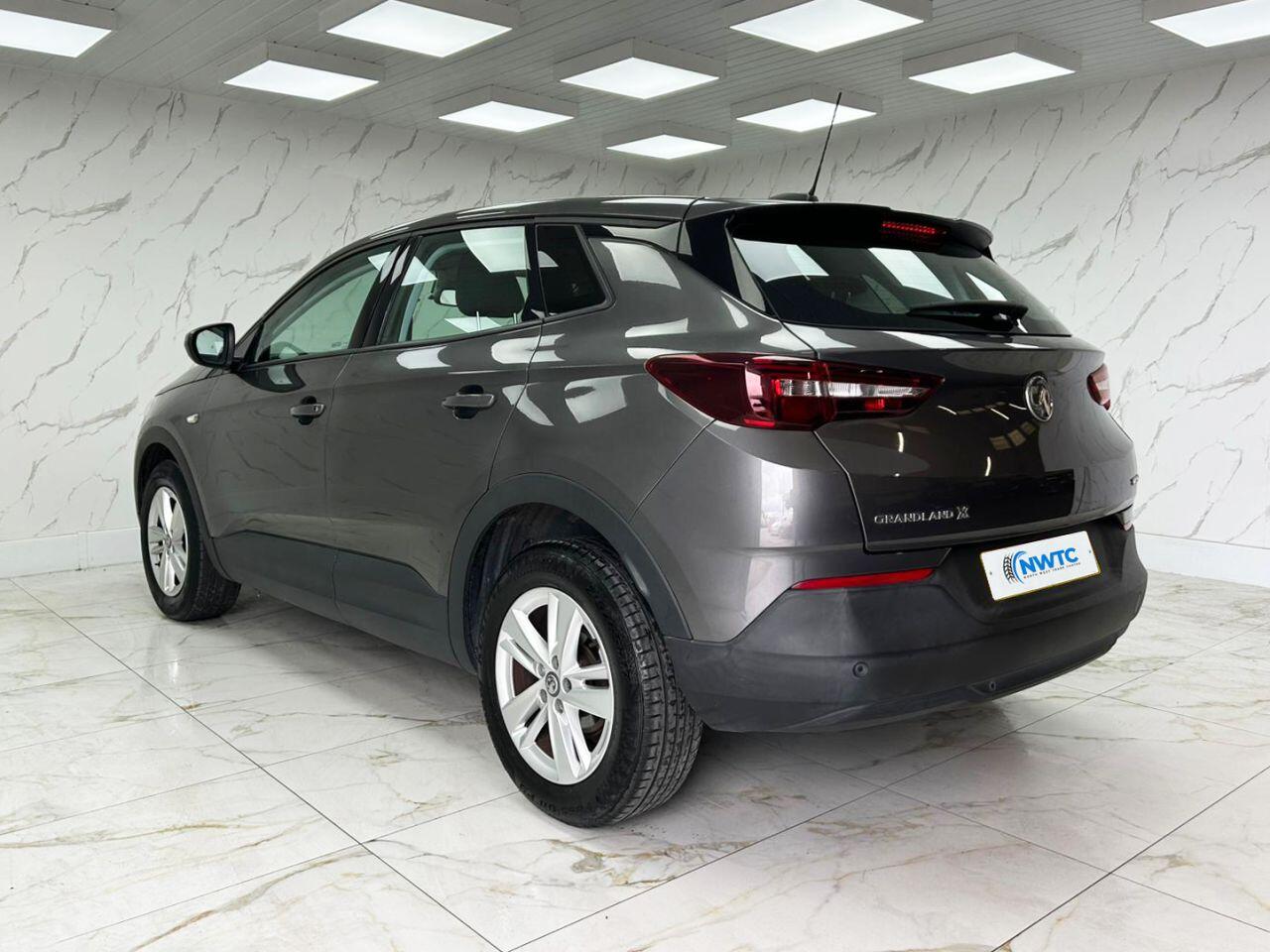 Vauxhall Grandland X view 7