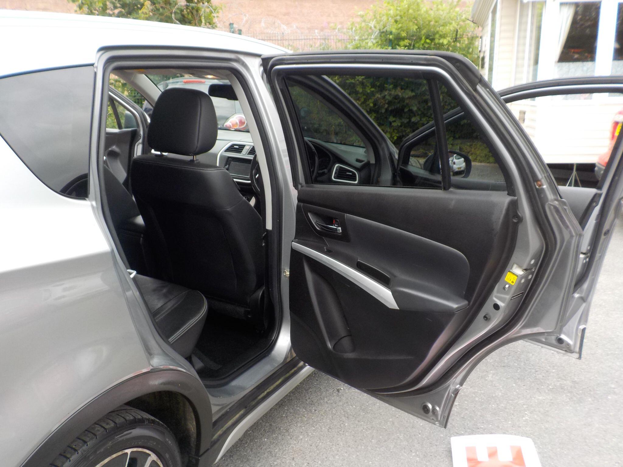 Suzuki SX4 S-Cross 1.6 SZ5 ALLGRIP Euro 6 5dr